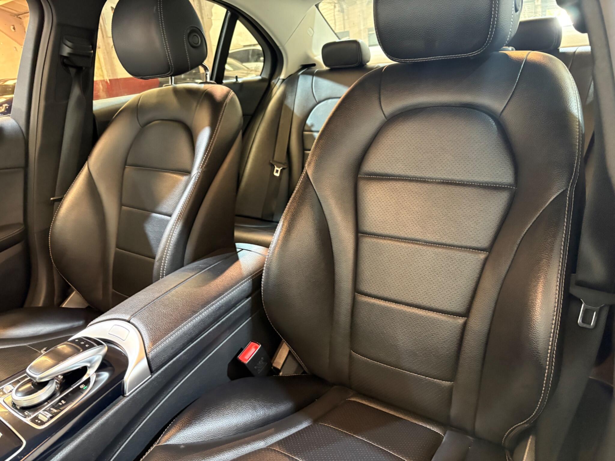 Mercedes-Benz C Class view 52