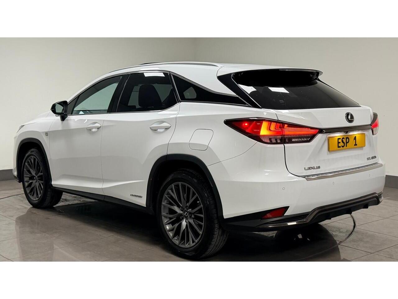 Lexus RX view 6