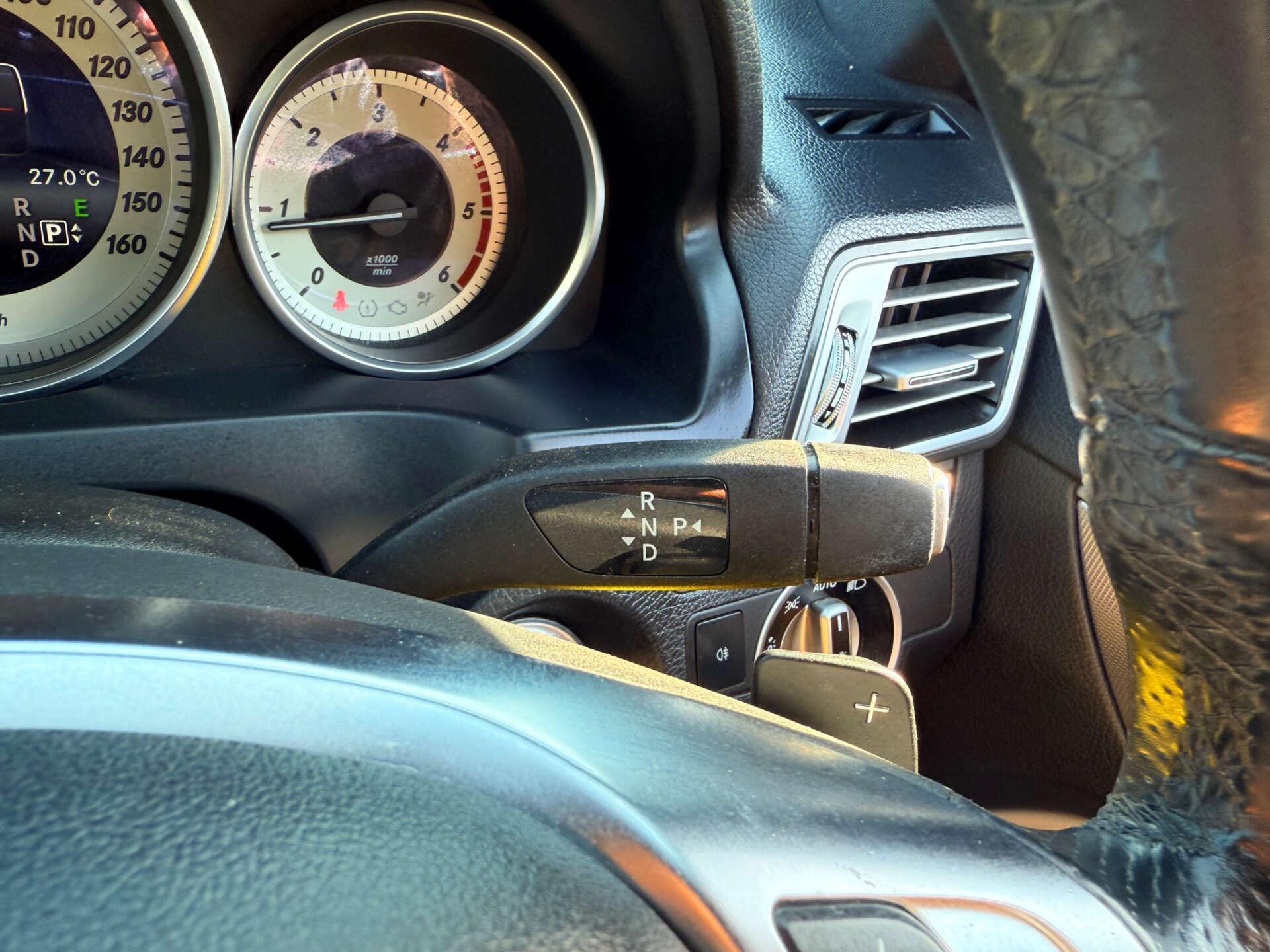 Mercedes-Benz E-Class view 51