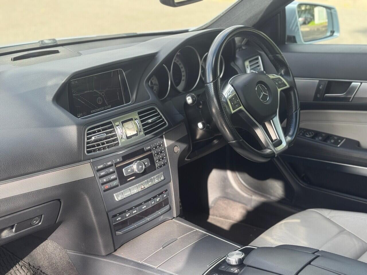 Mercedes-Benz E-Class view 13