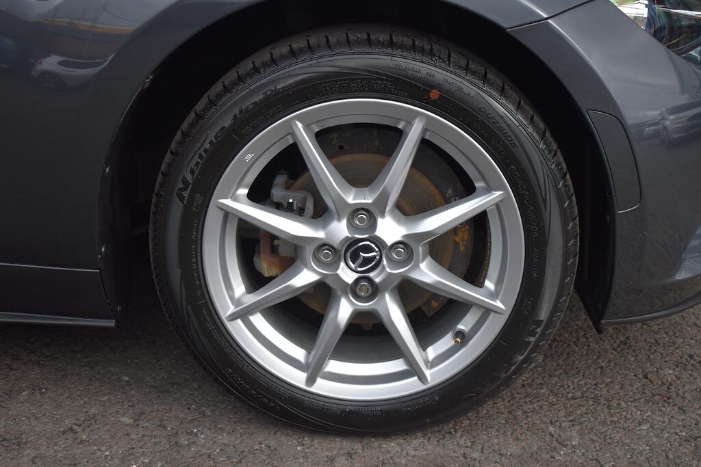 Mazda MX-5 view 46