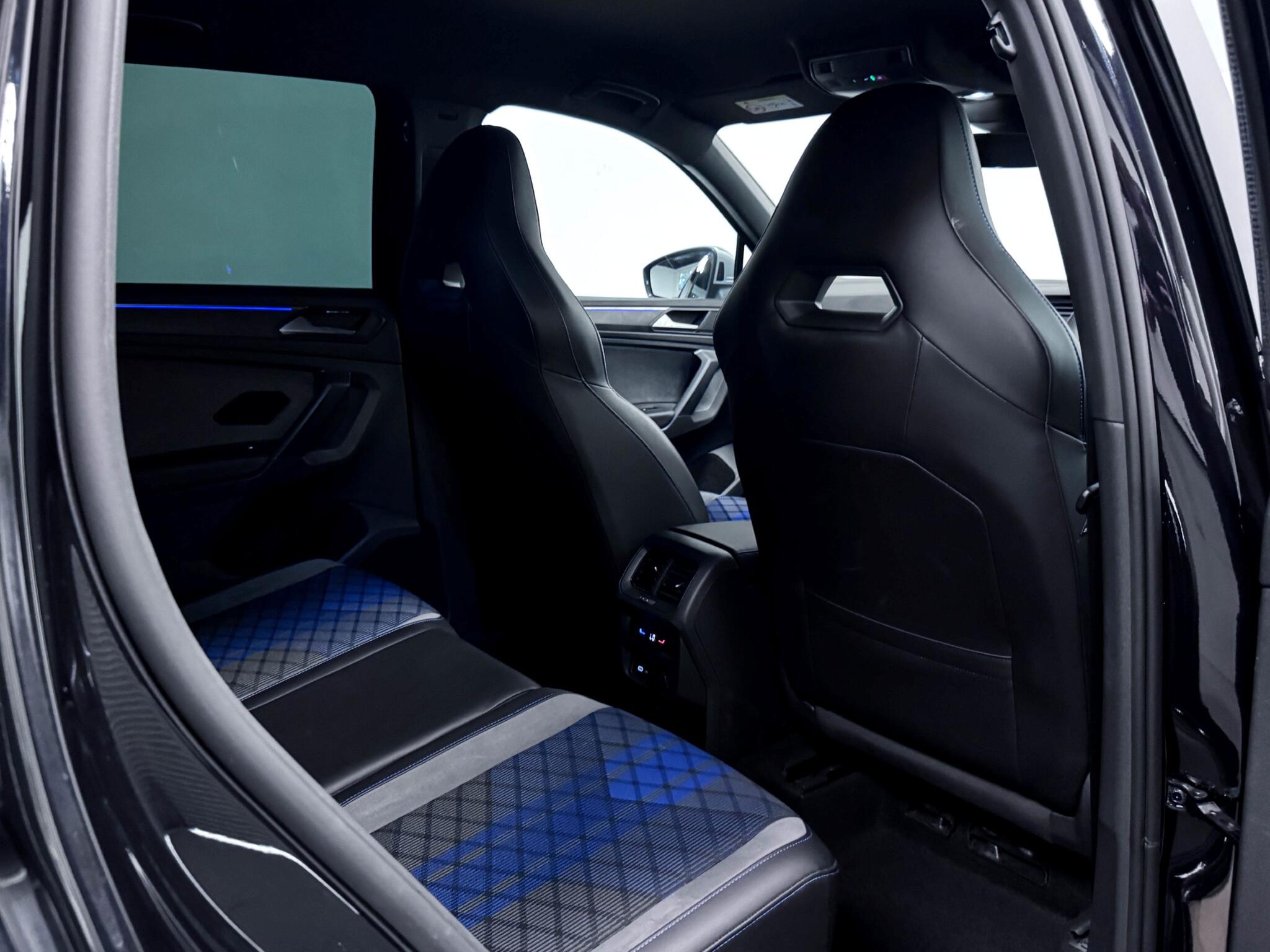 Volkswagen Tiguan view 9