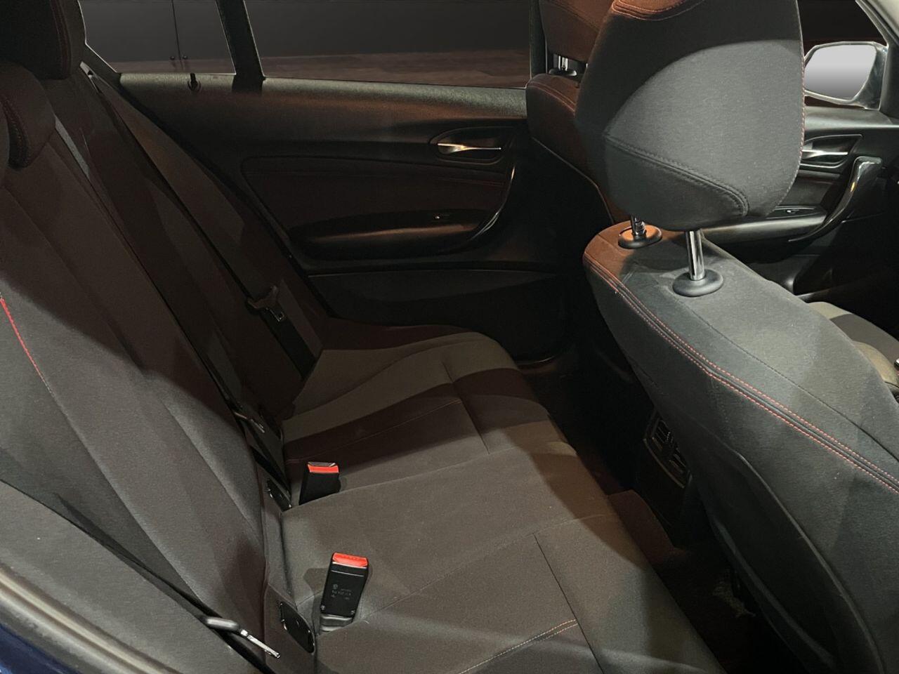 BMW 1 Series view 11