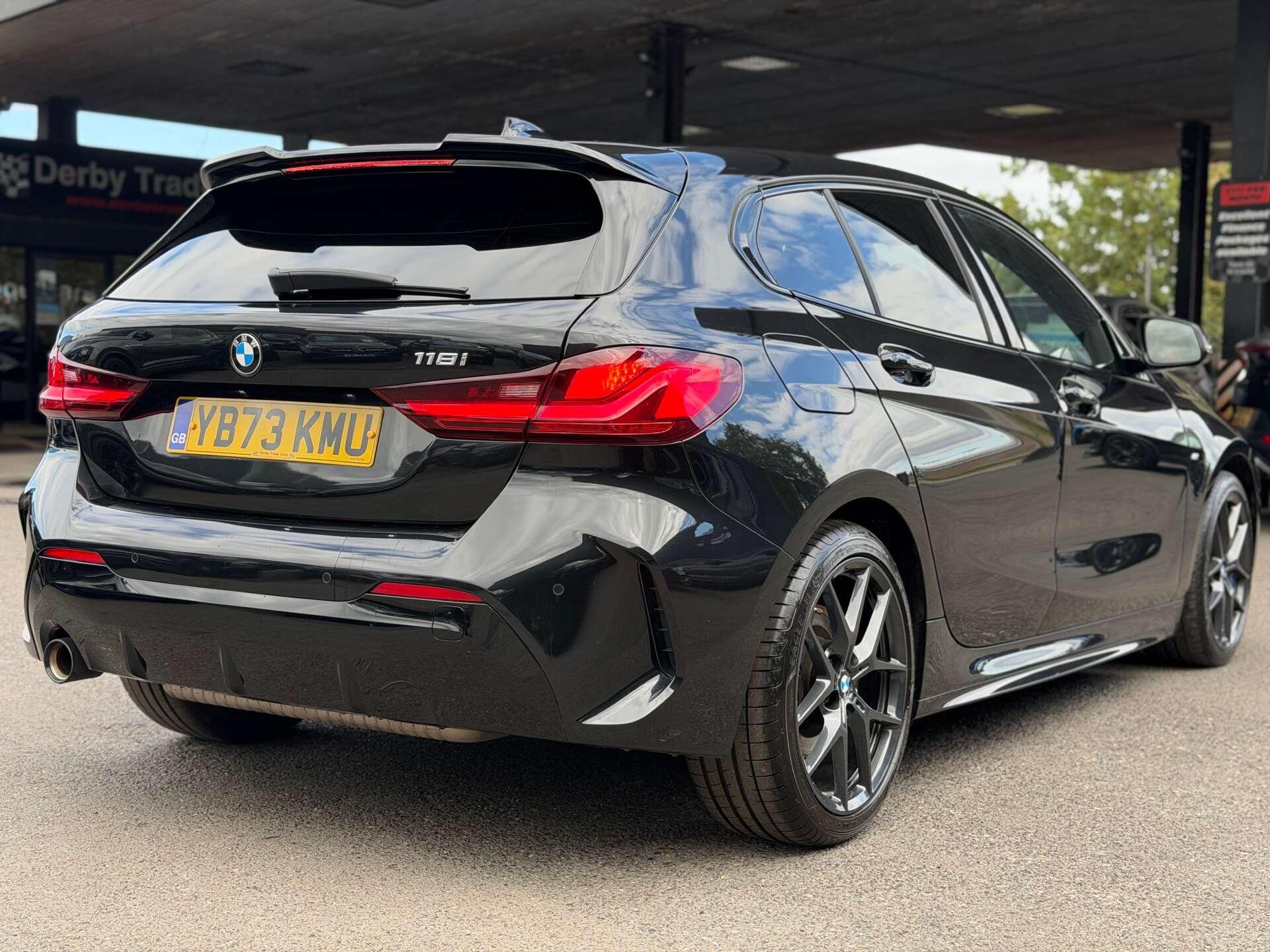 BMW 1 Series view 2