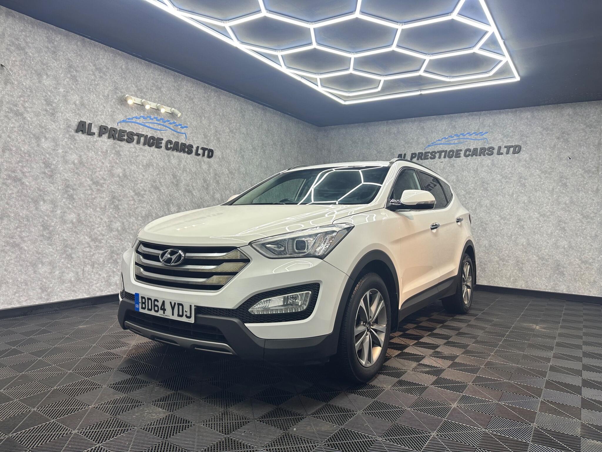 Hyundai Santa Fe main image