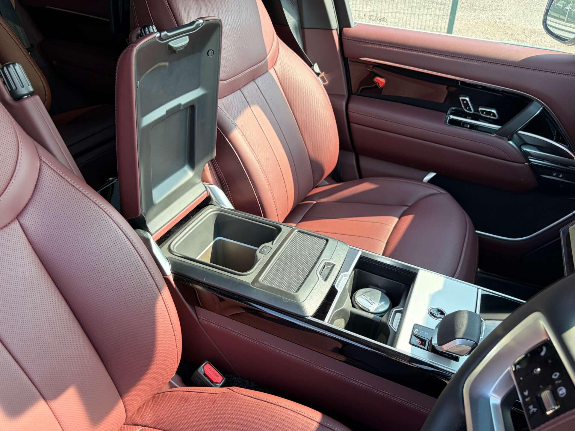 Land Rover Range Rover view 56