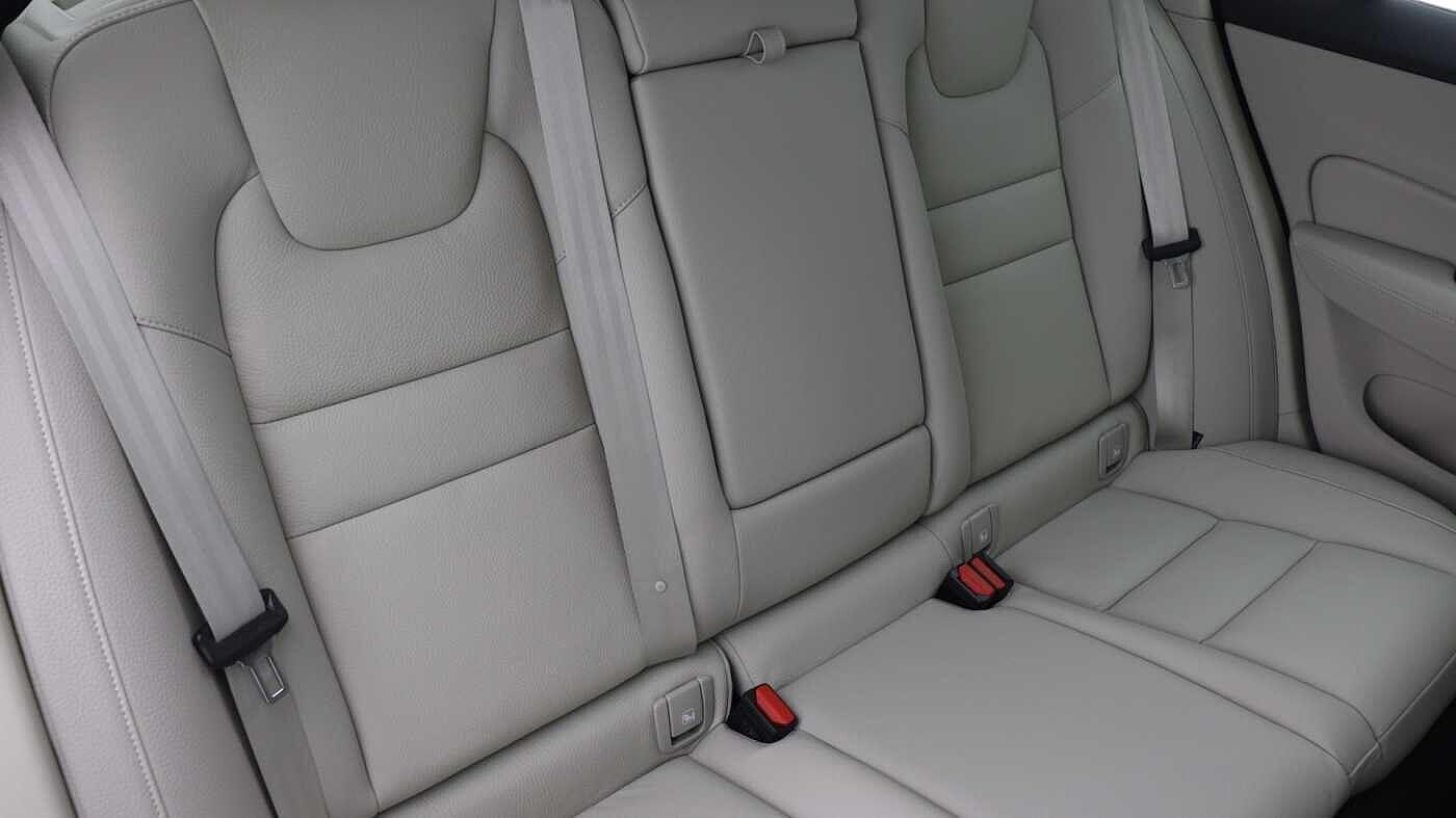 Volvo V60 view 7