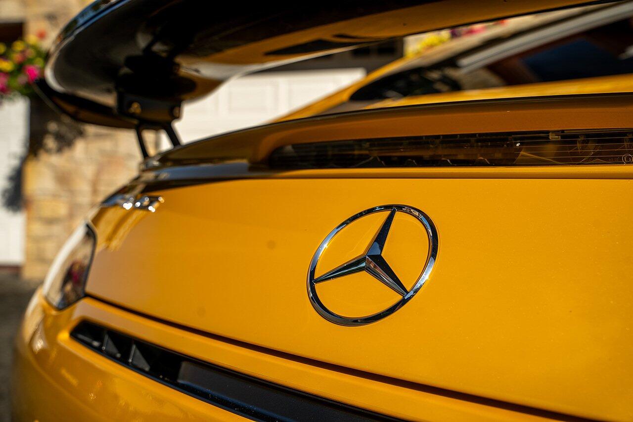 Mercedes-Benz Amg GT view 13