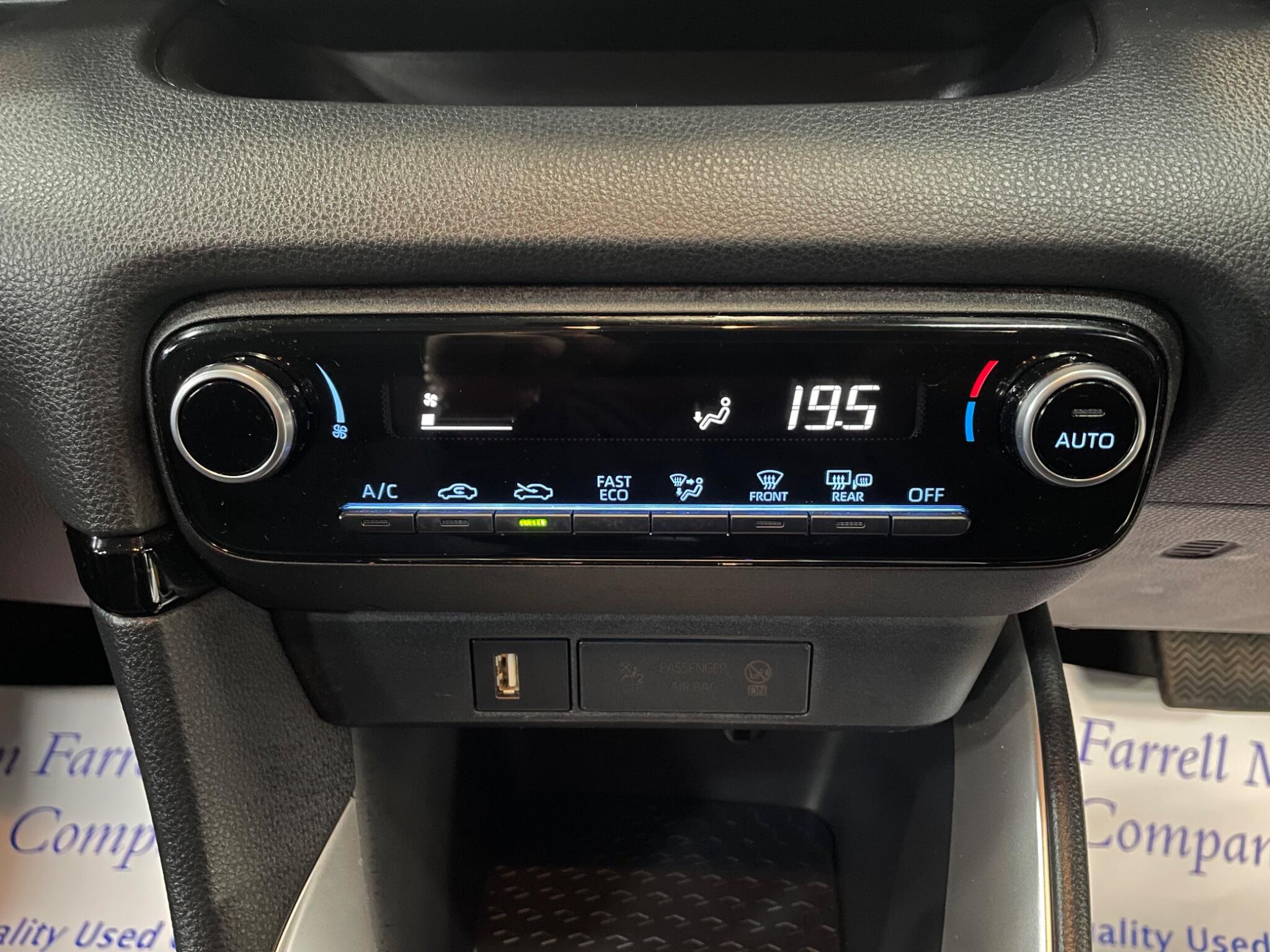 Toyota Yaris view 27