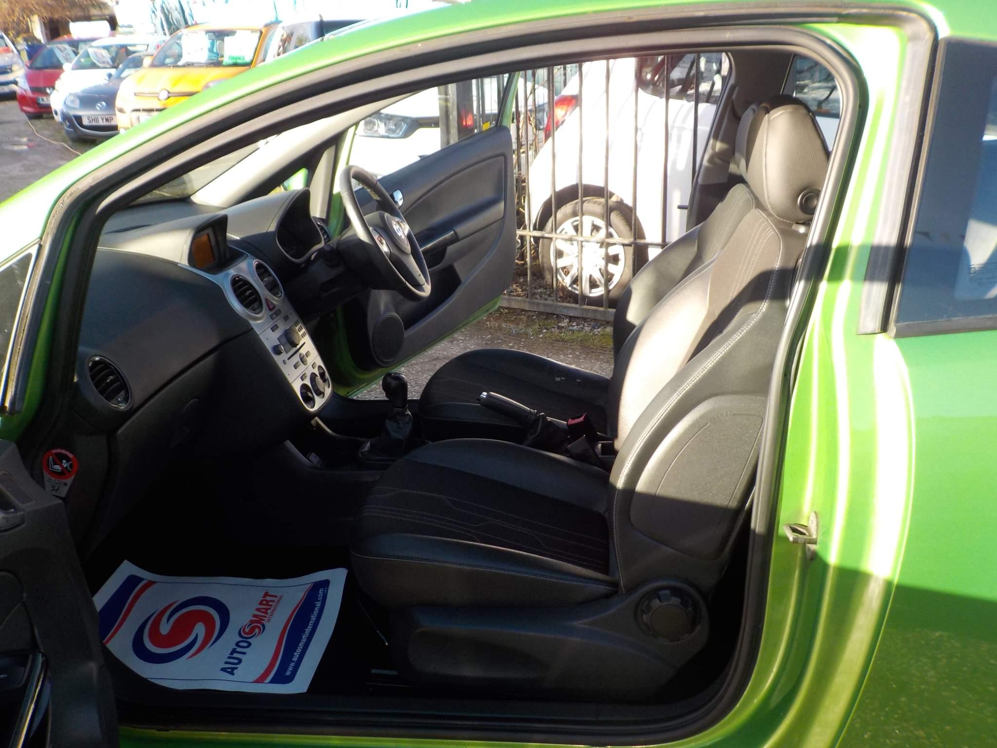 Vauxhall Corsa 1.2 16V Active Euro 5 3dr (A/C)