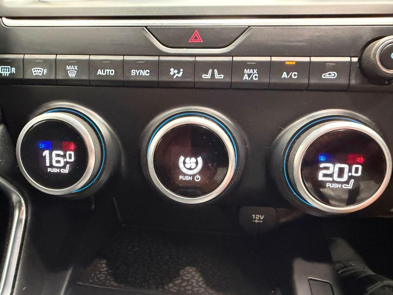 Jaguar E-Pace view 36