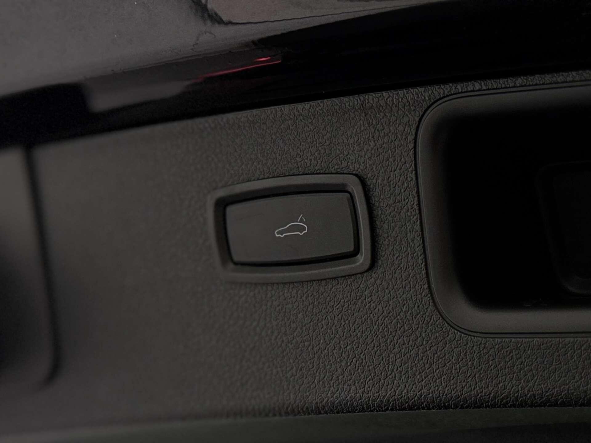 Porsche Macan view 33