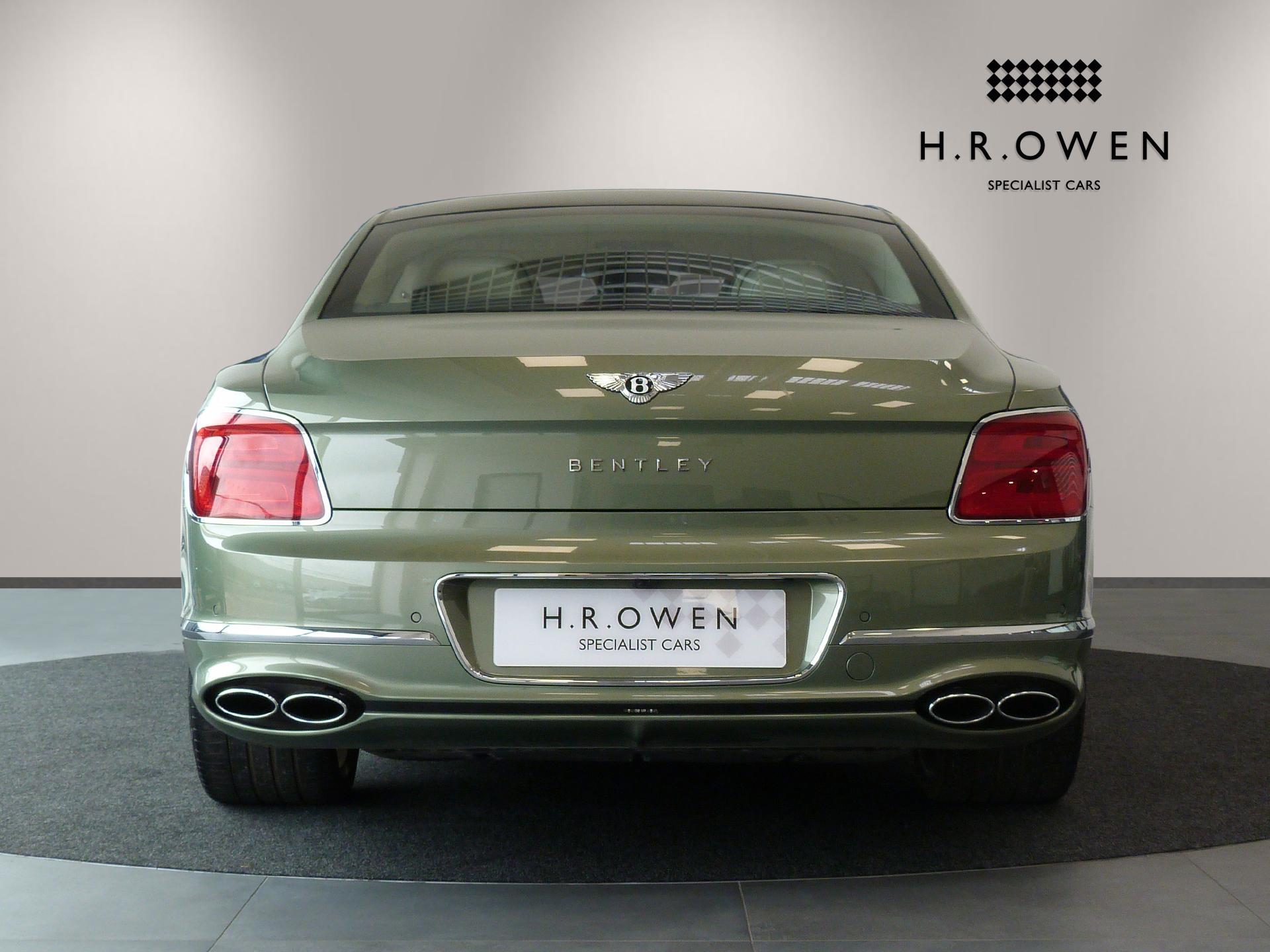 Bentley Flying Spur view 7
