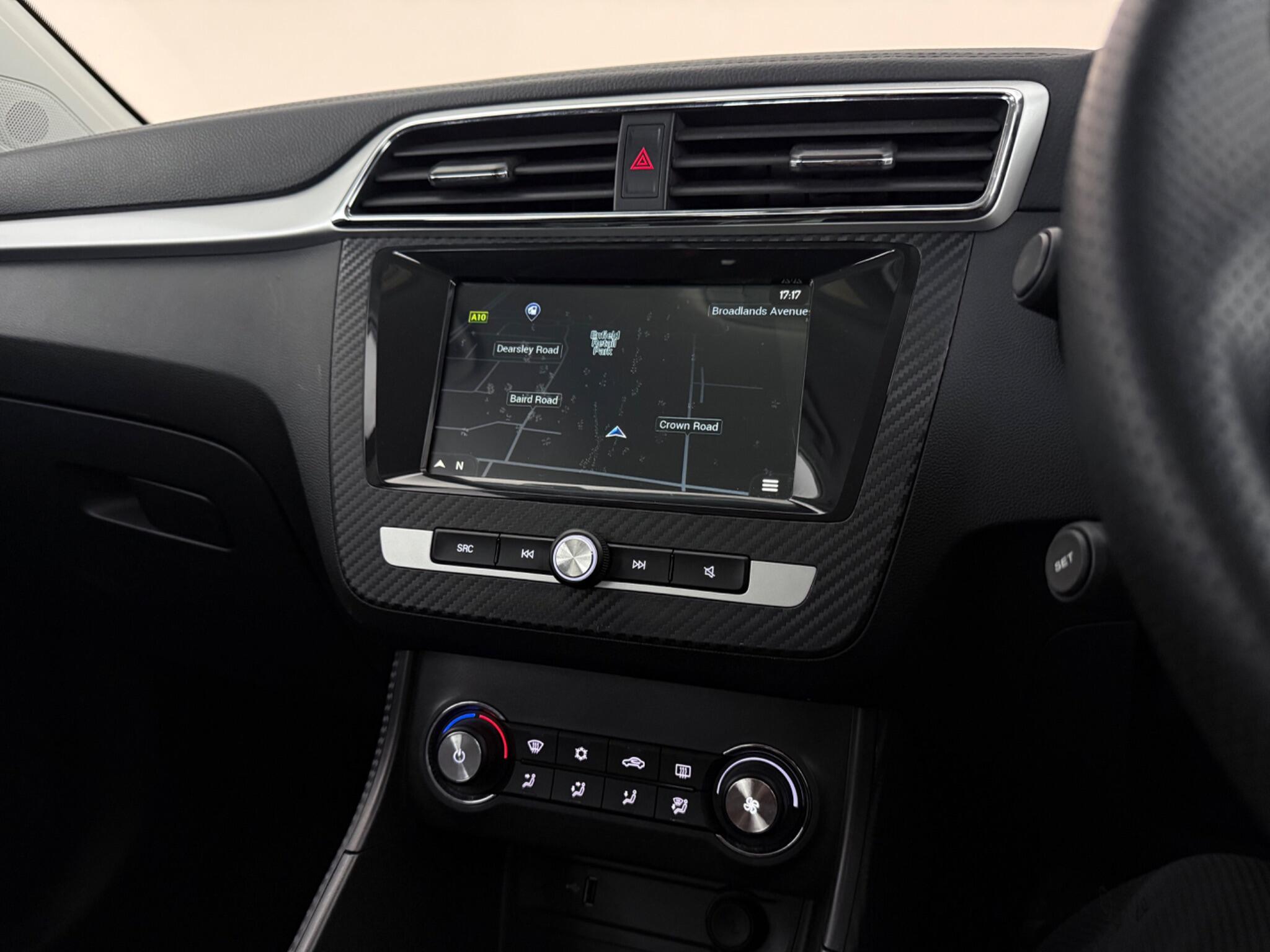 MG ZS view 21