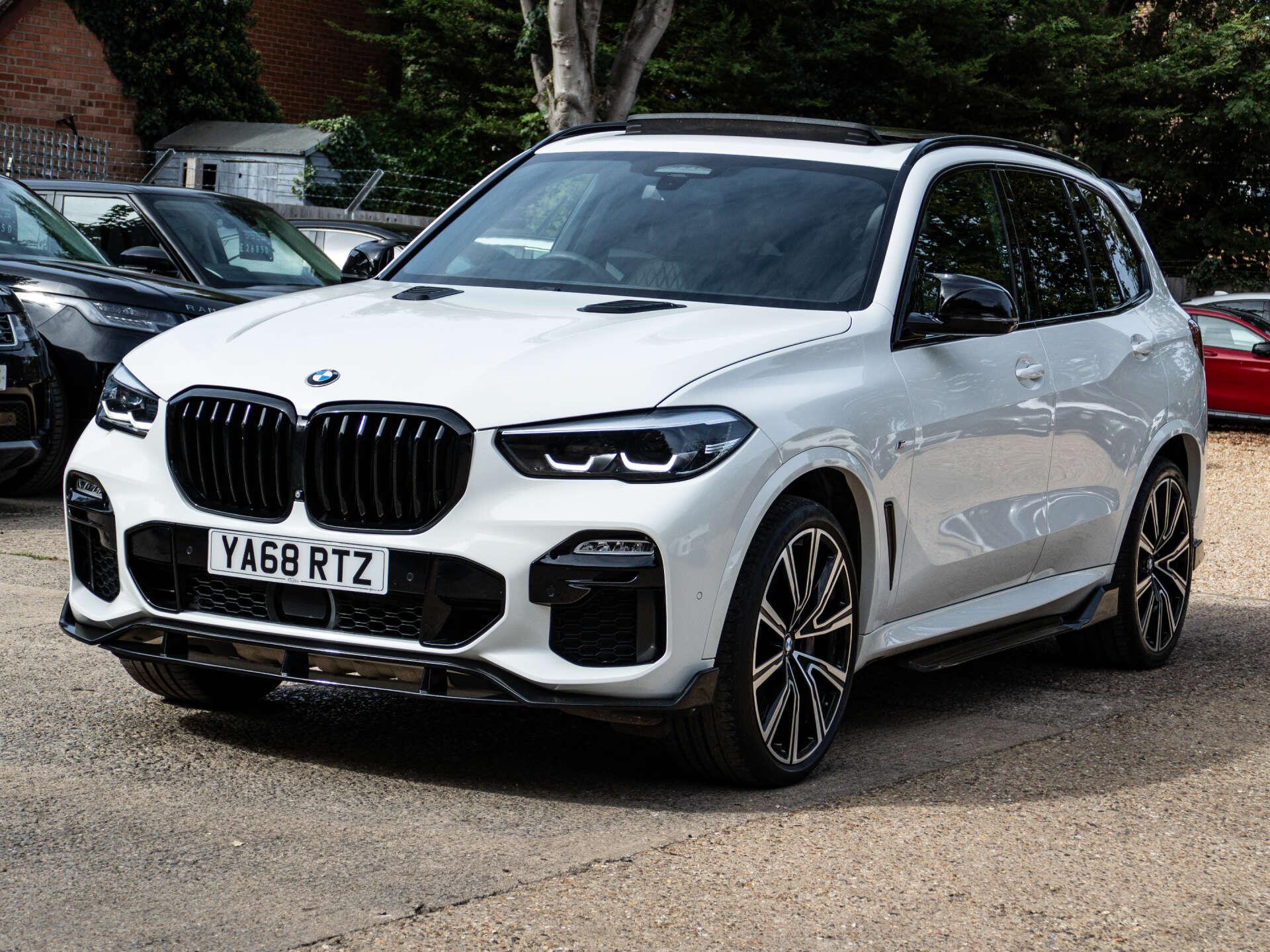 BMW X5 view 13