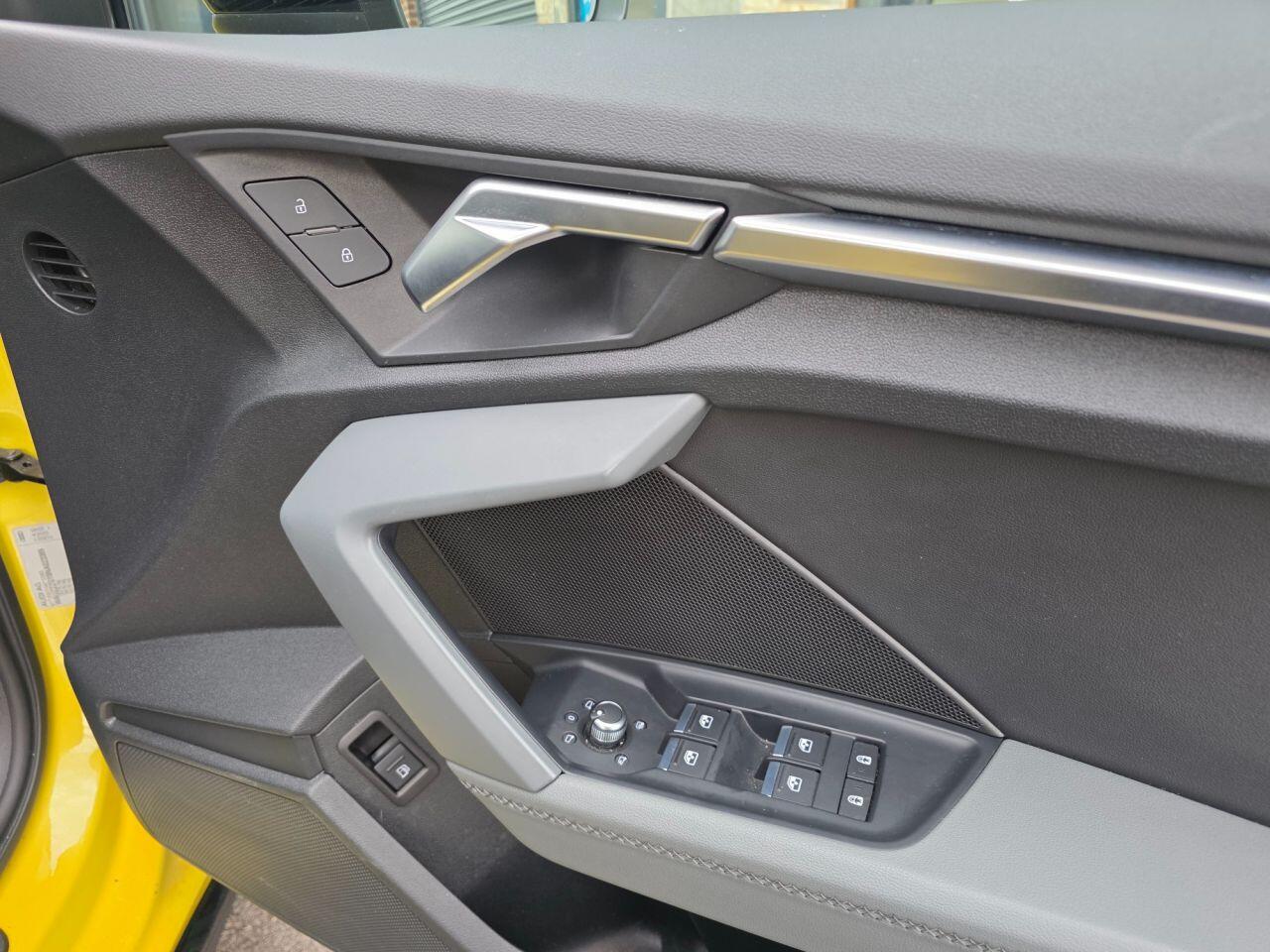 Audi A3 view 56