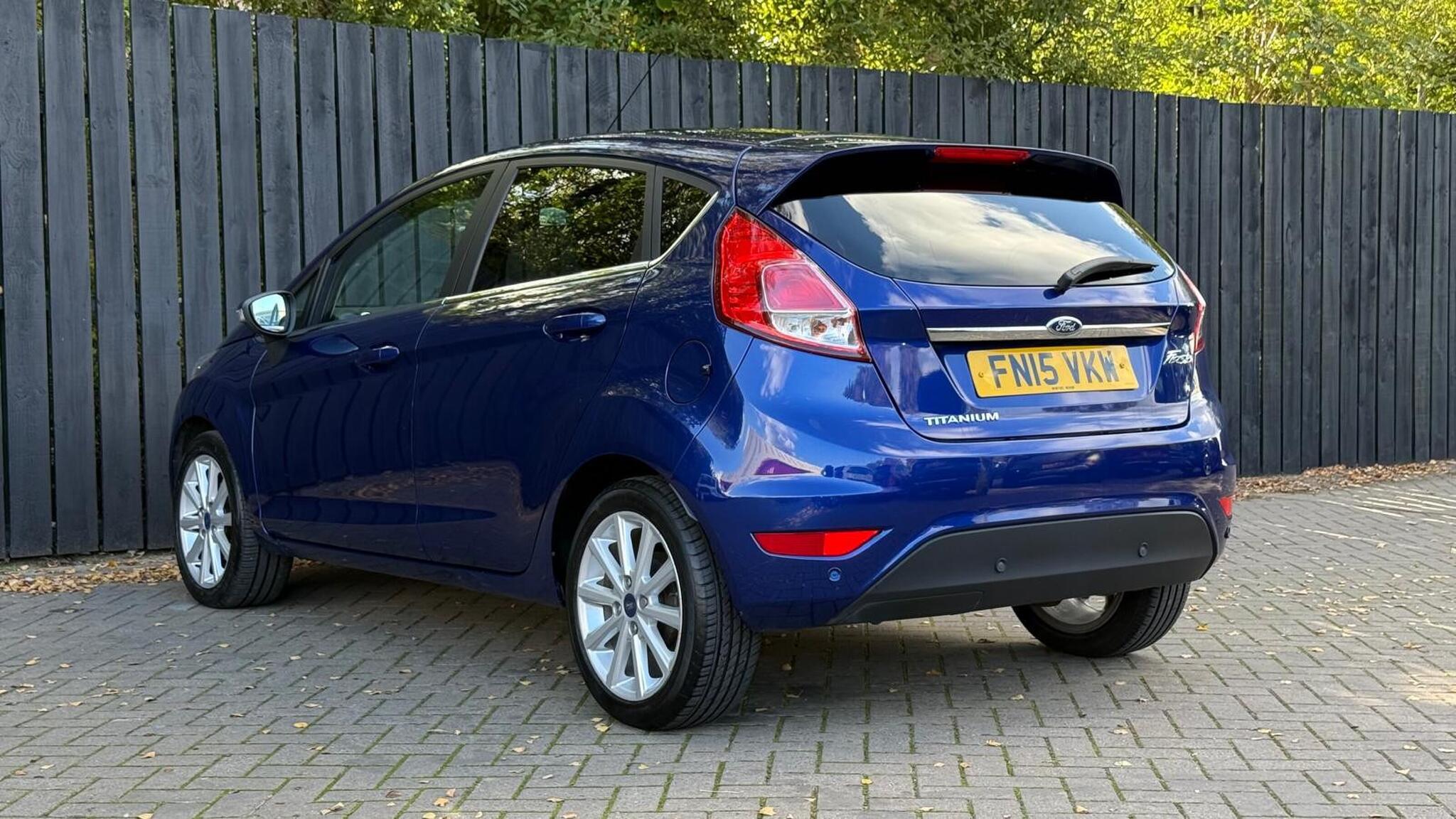 Ford Fiesta view 6