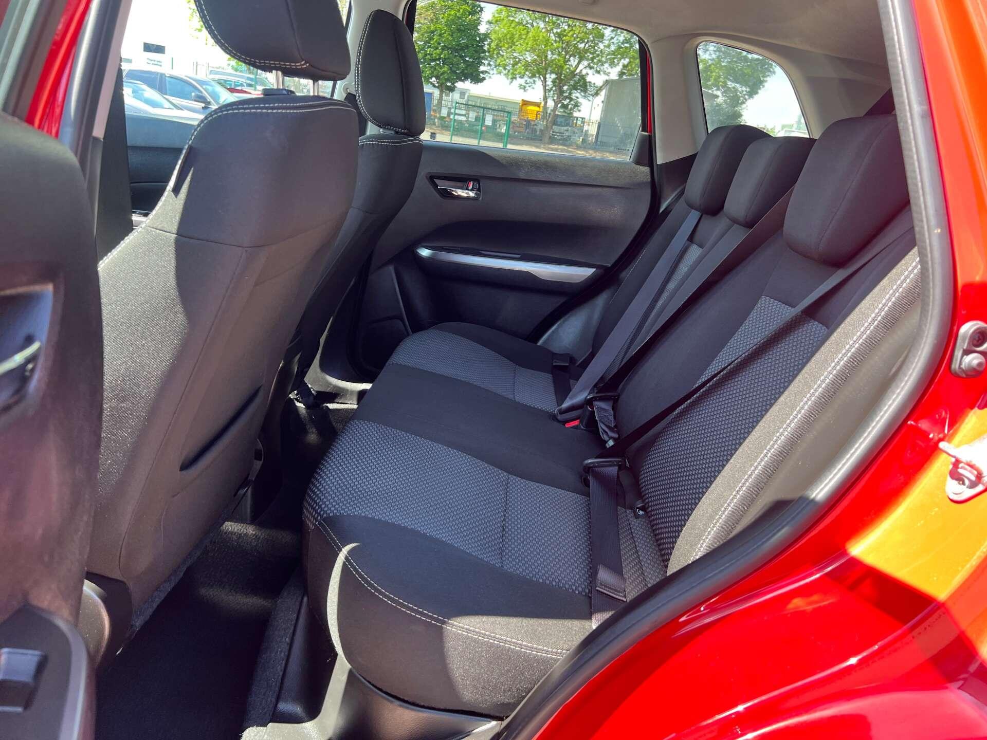 Suzuki Vitara view 39