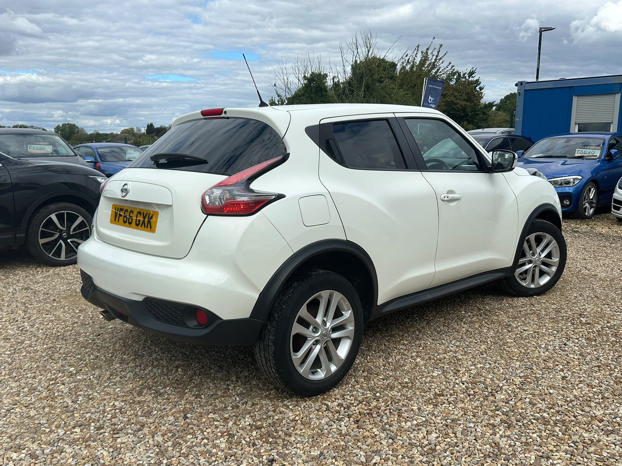 Nissan Juke view 3