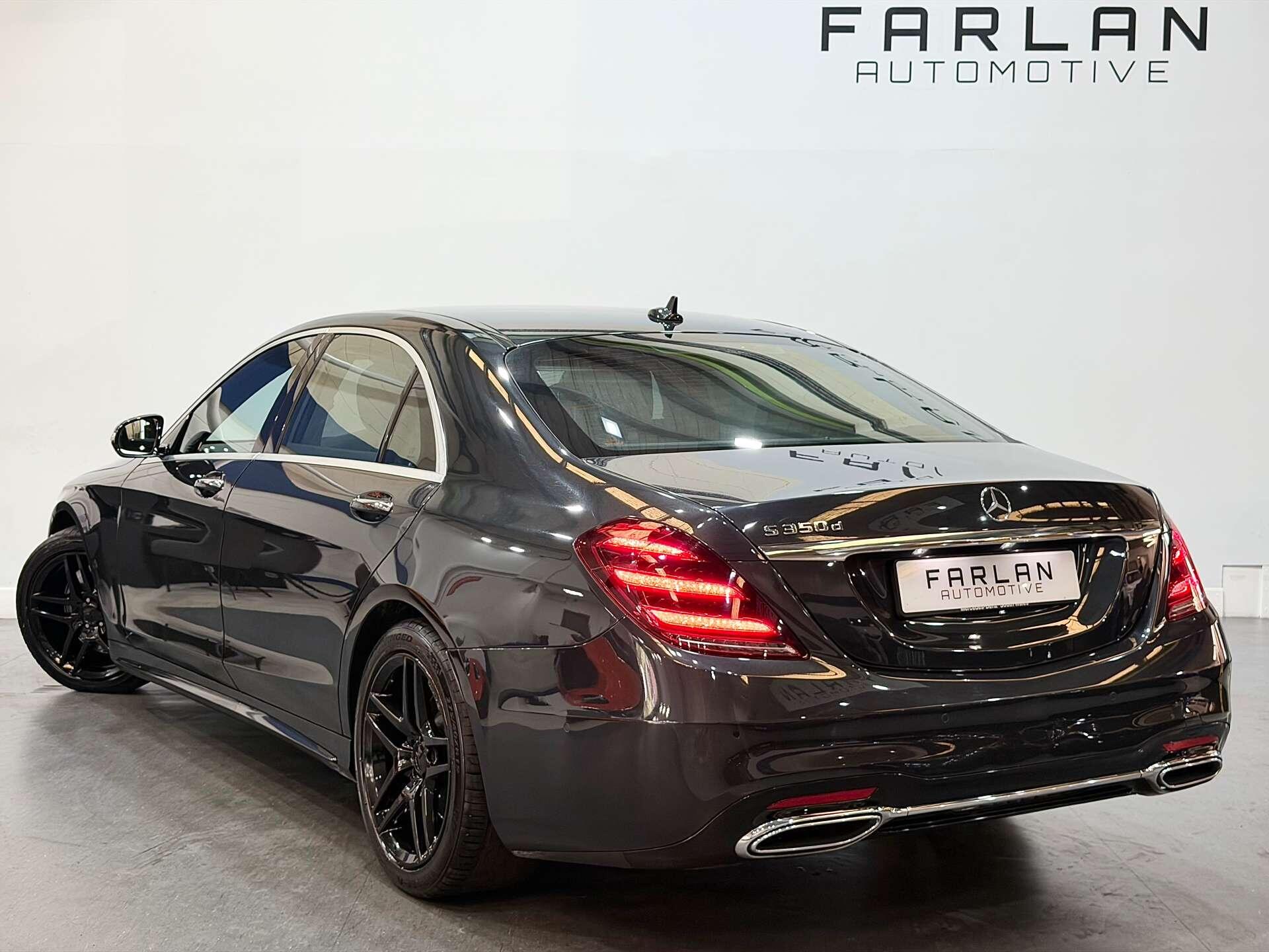 Mercedes-Benz S-Class view 4