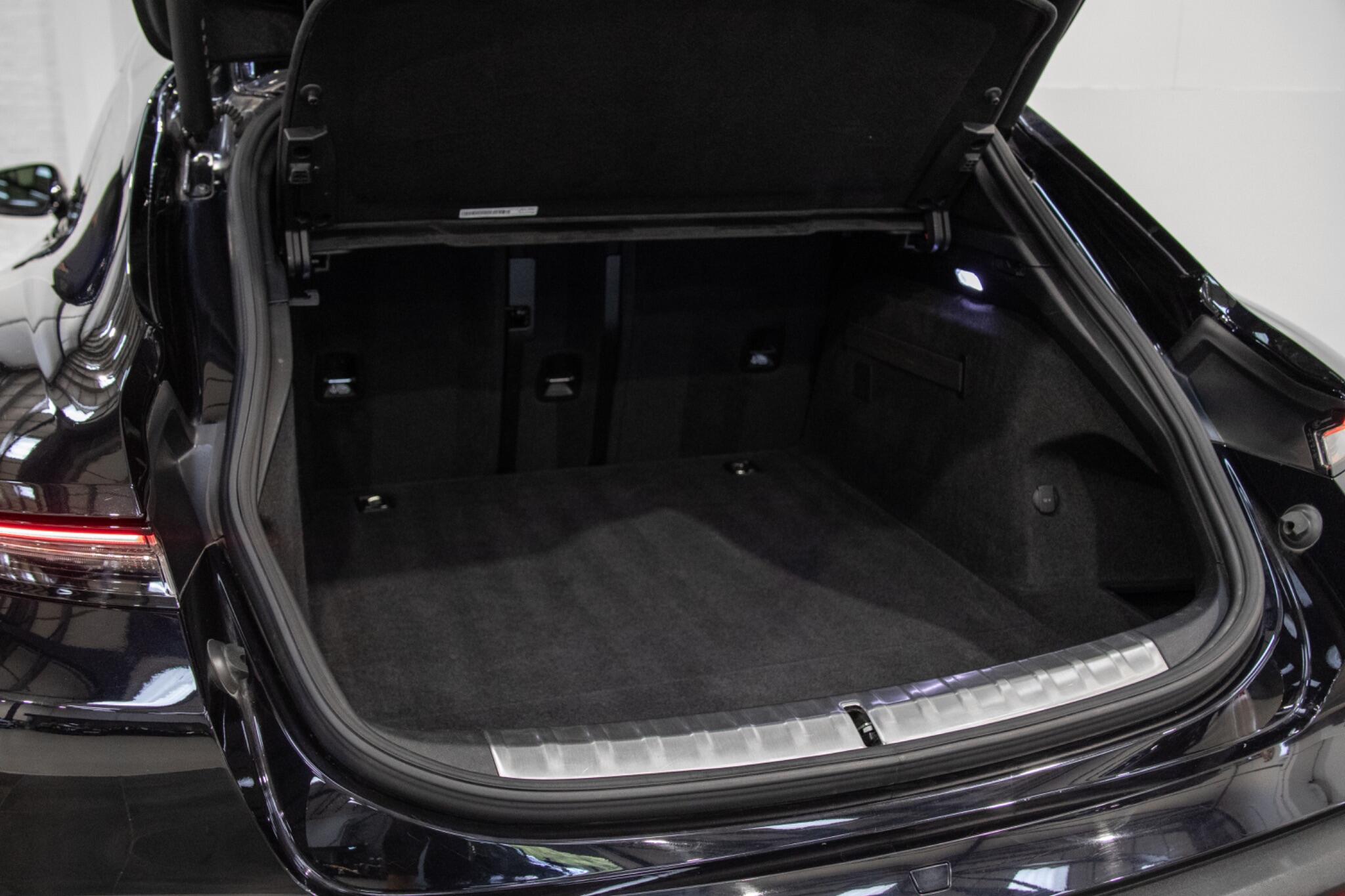 Porsche Taycan view 11