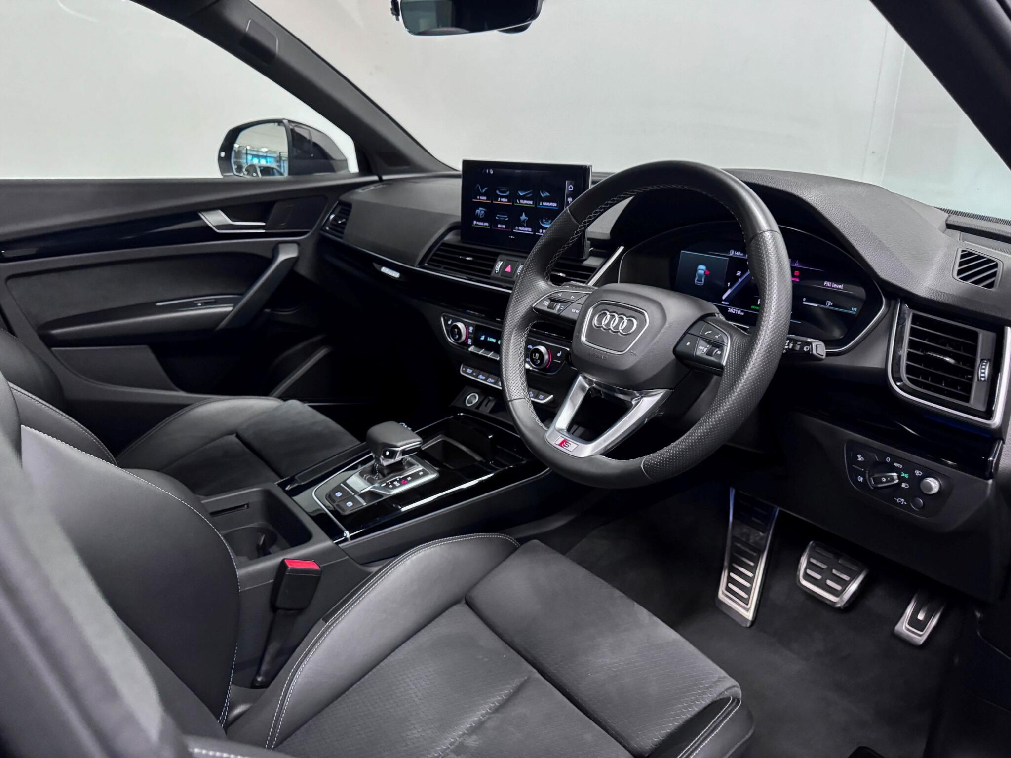 Audi Q5 view 36