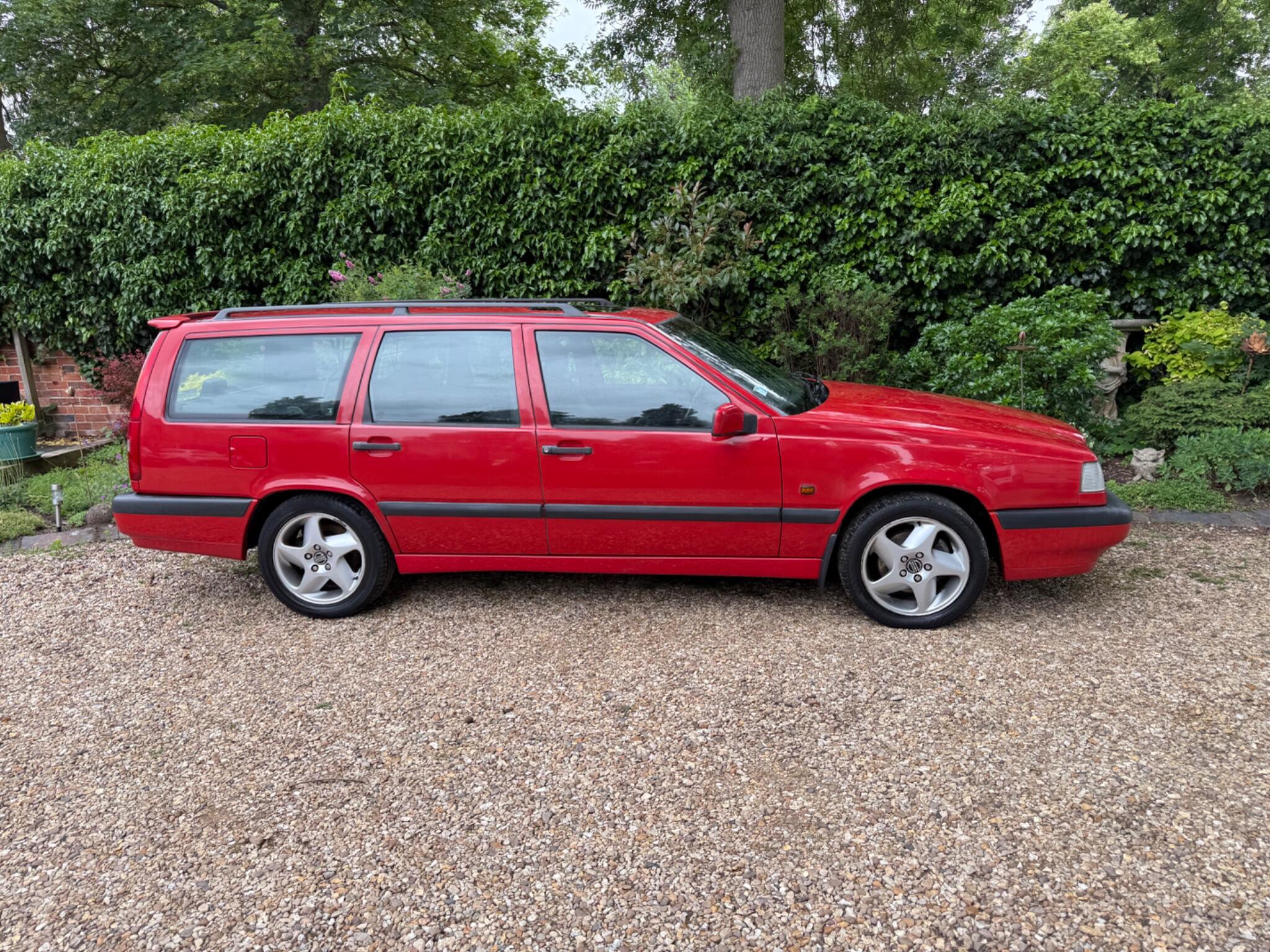 Volvo 850 2.5 20v GLT 5dr — photo 6 of 20