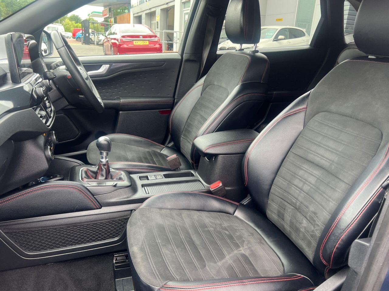 Ford Kuga view 9