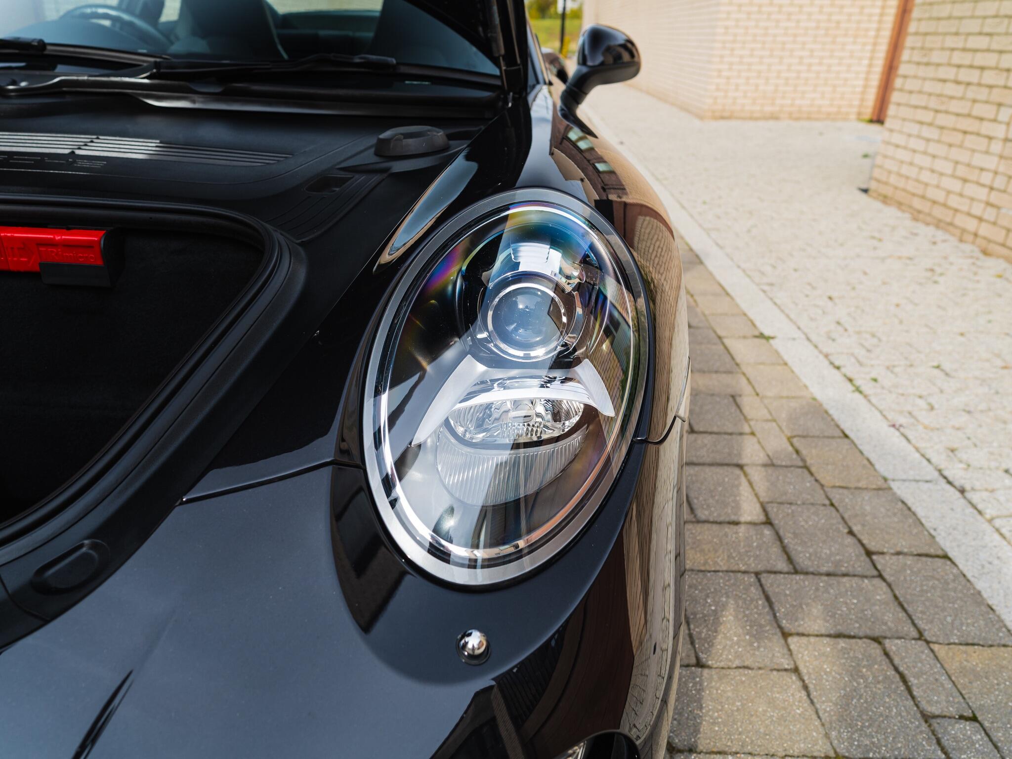Porsche 911 view 63