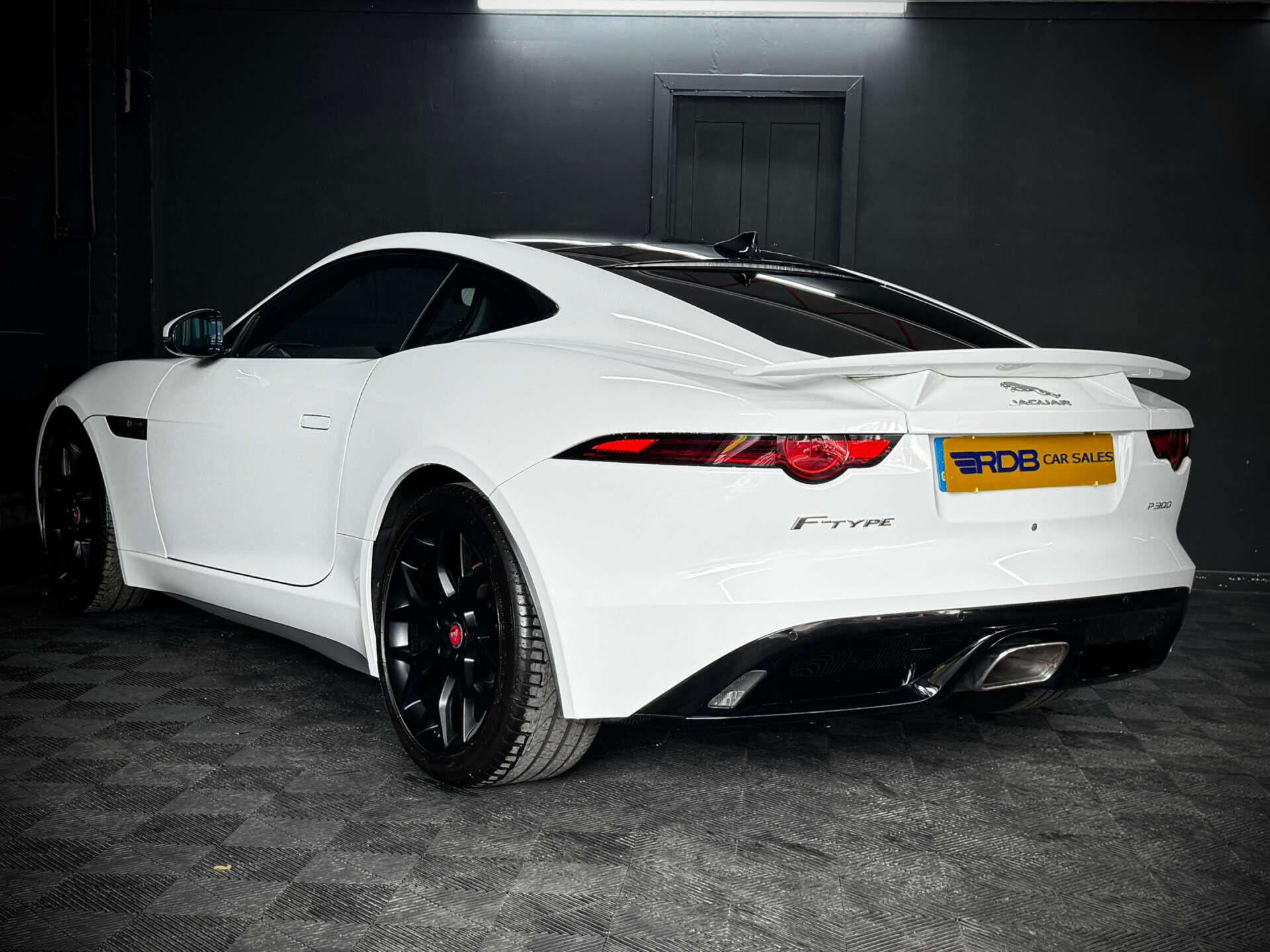 Jaguar F-Type view 29