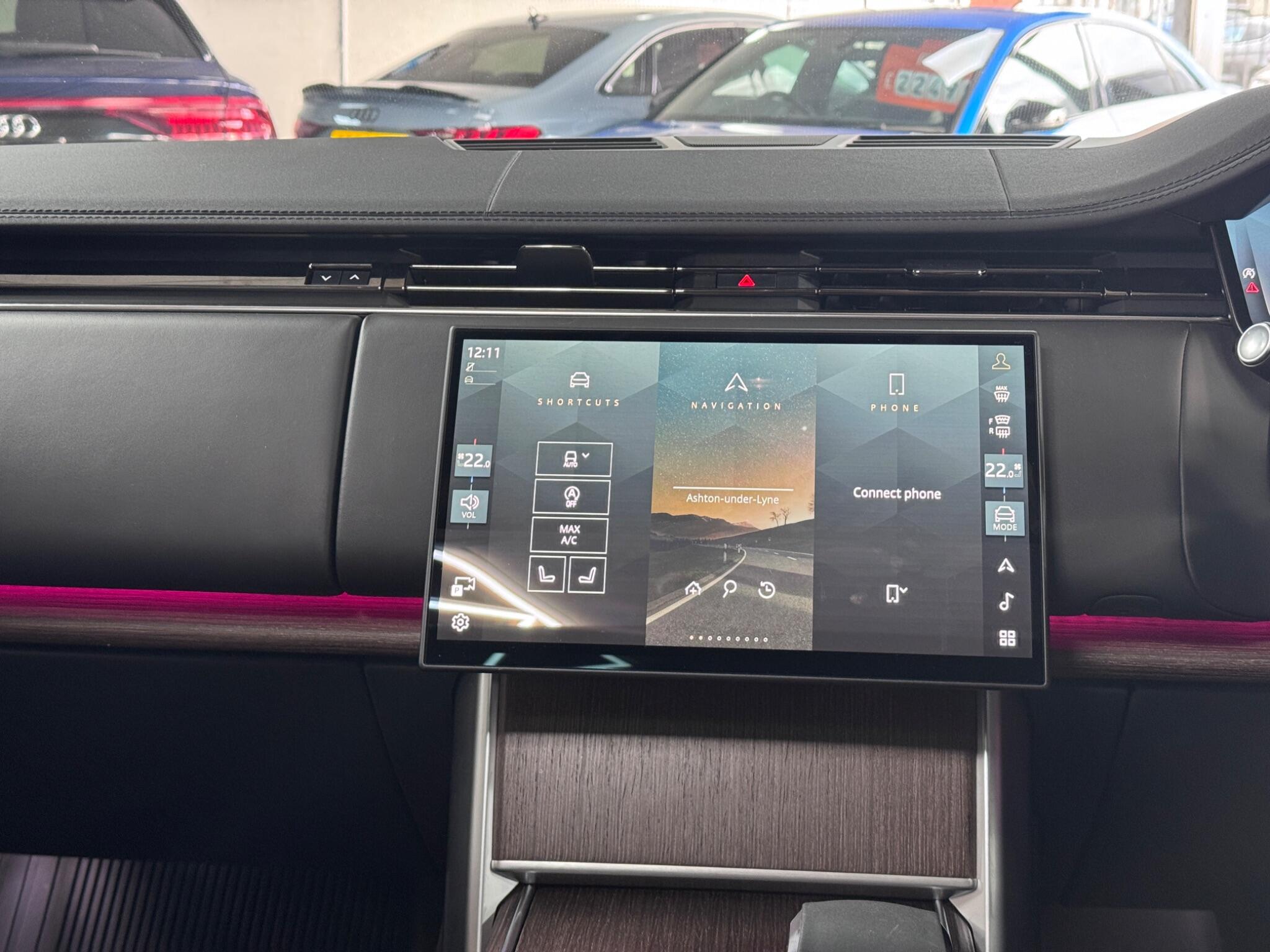 Land Rover Range Rover view 51