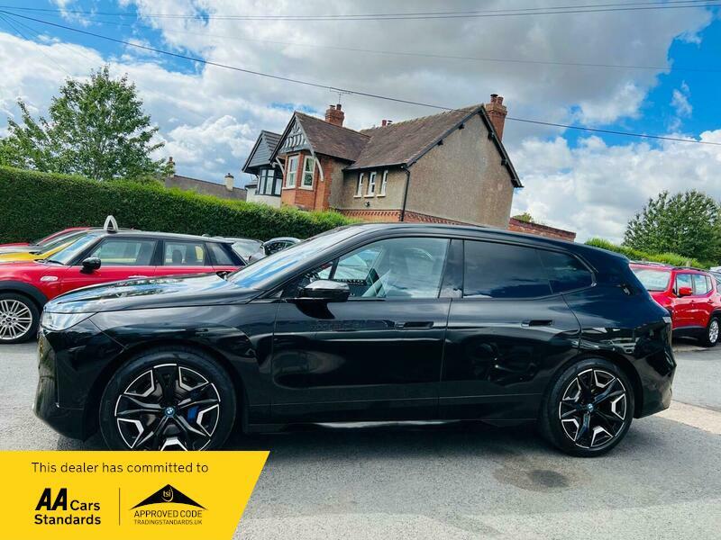 2022 BMW iX 40 76.6kWh M Sport Auto xDrive 5dr • 23,495 miles image 4