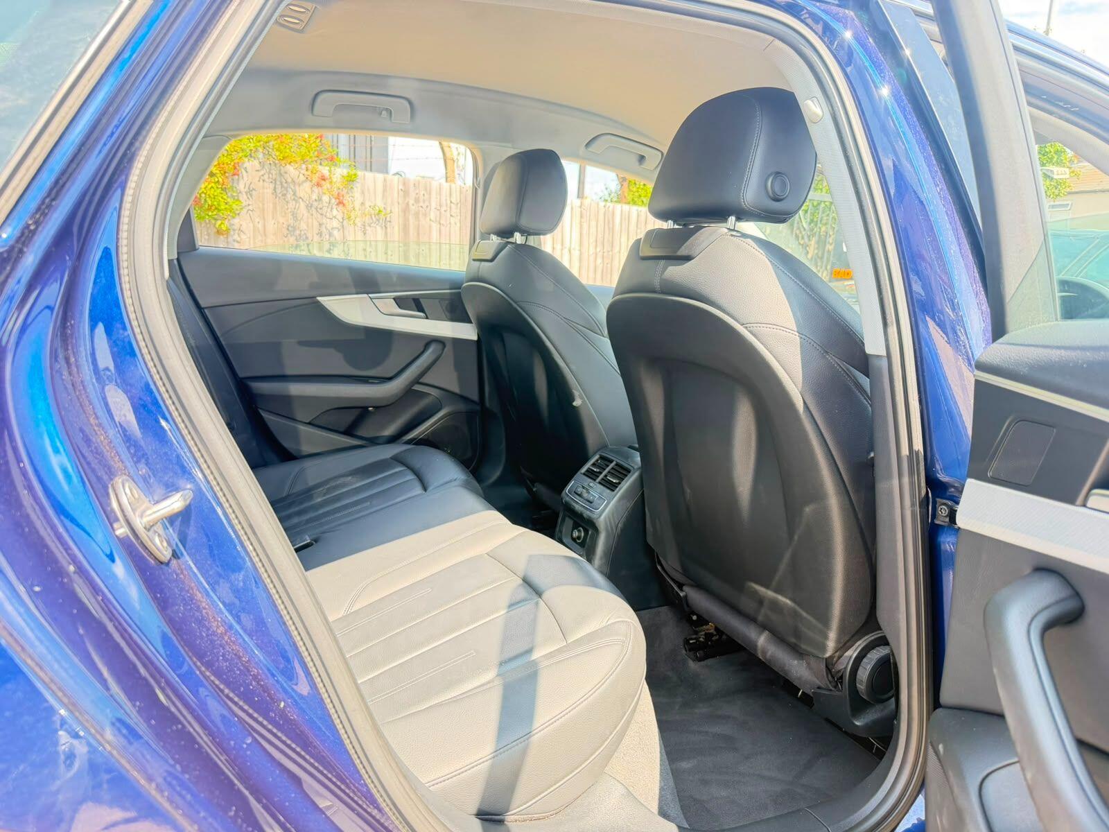 Audi A4 view 22