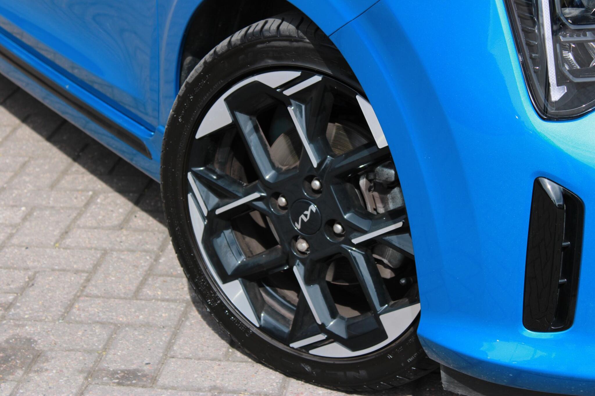 Kia Picanto view 10