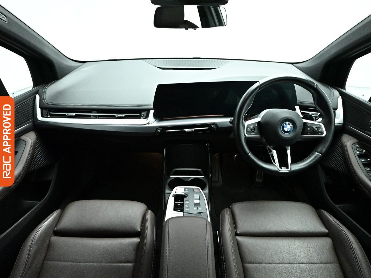 BMW 2 Series view 2