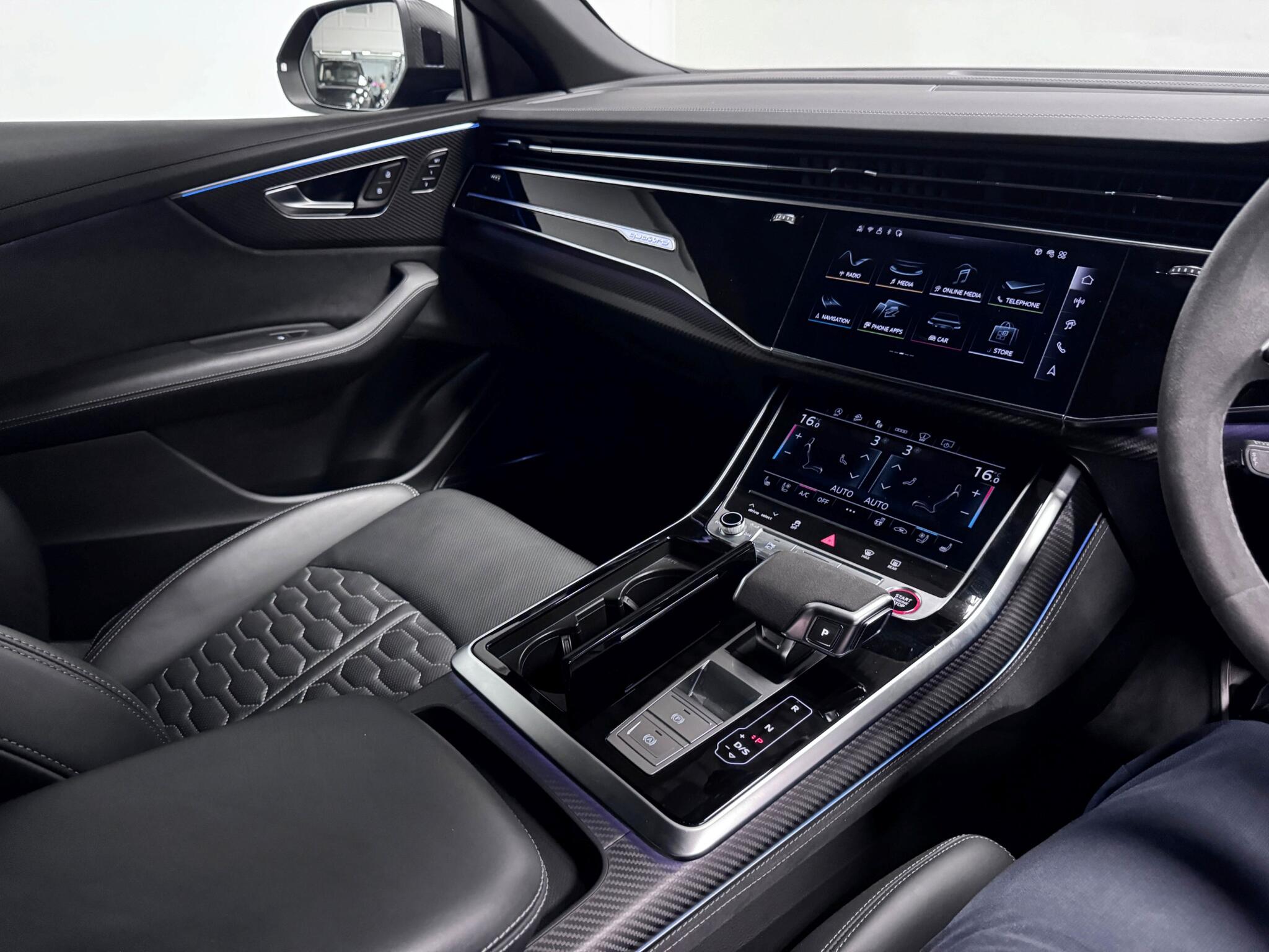 Audi RSQ8 view 51