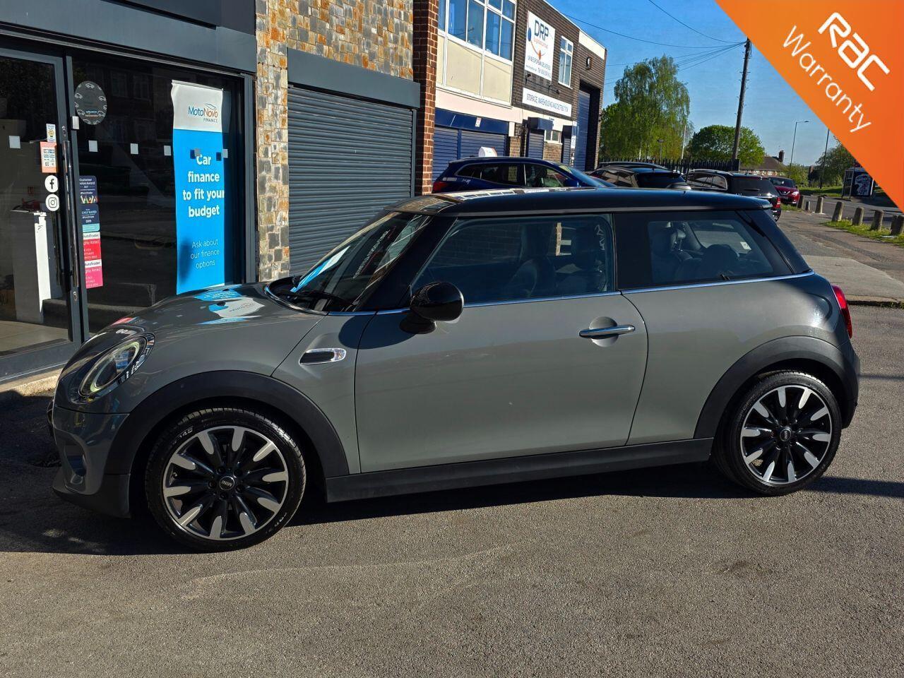 Mini Cooper view 2