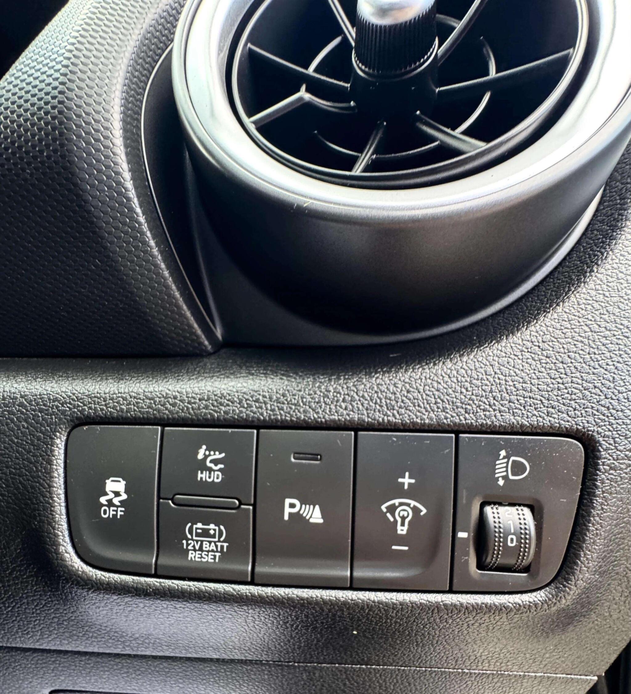 Hyundai Kona view 31