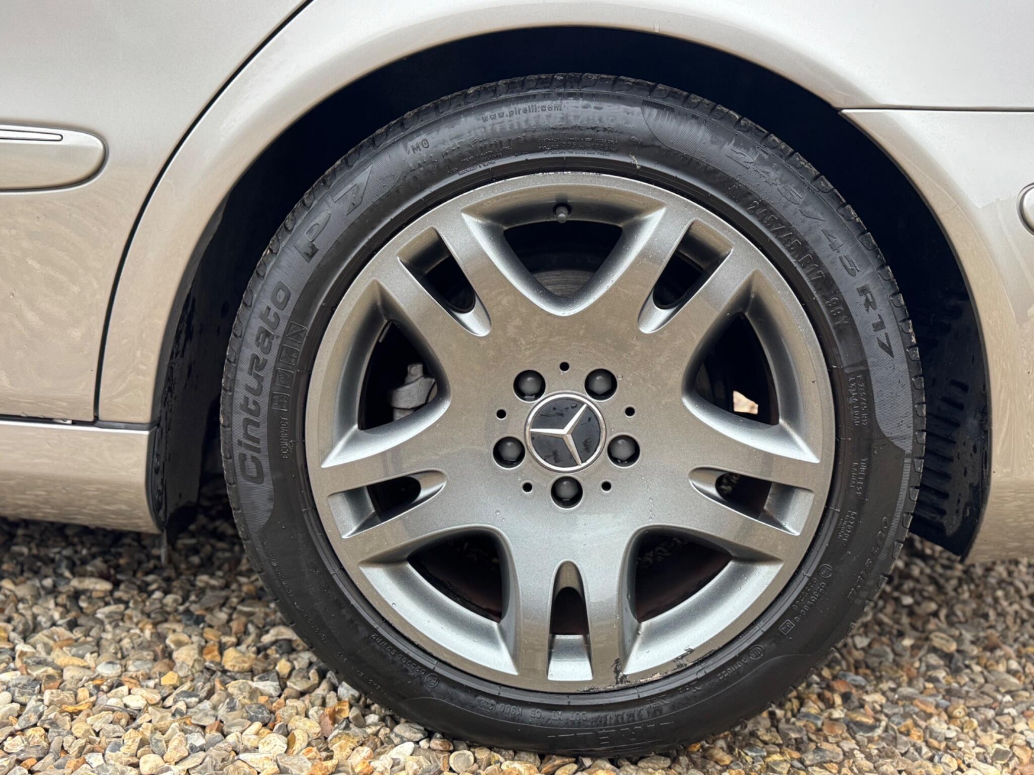 2005 Mercedes-Benz E Class 3.5 E350 Elegance 7G-Tronic 4dr • 69,000 miles image 10