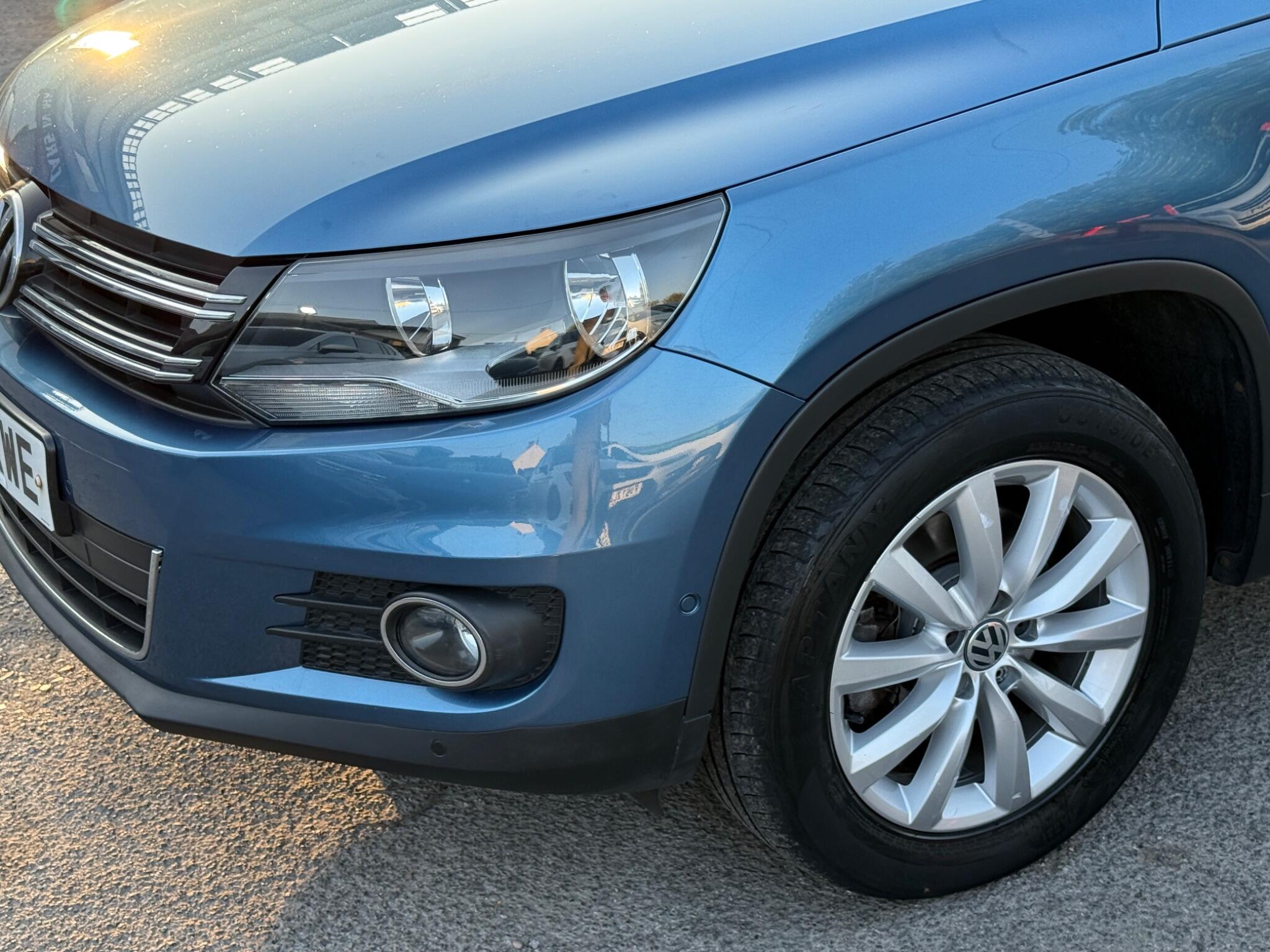 Volkswagen Tiguan - Image 23