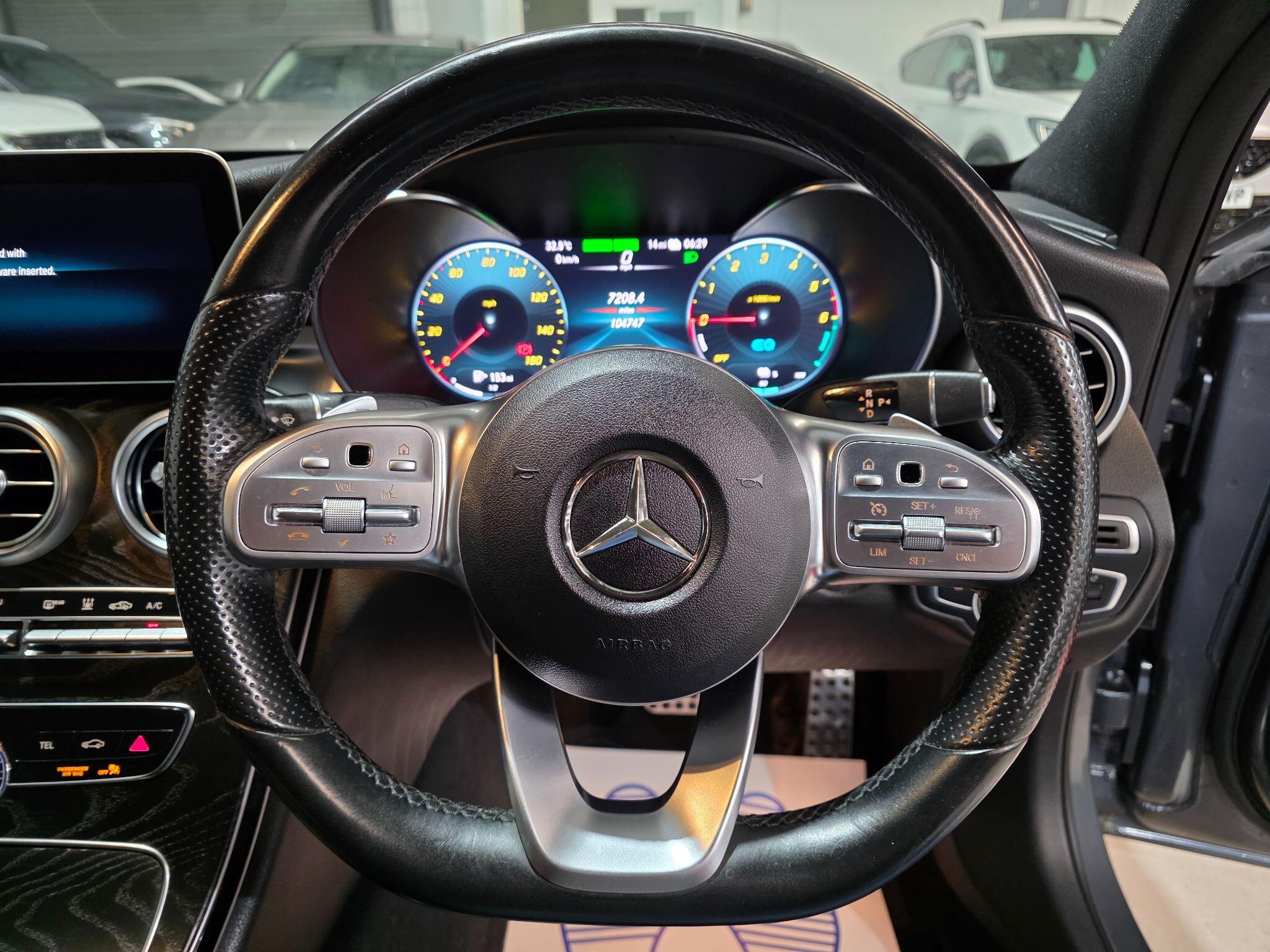 Mercedes-Benz C Class view 19
