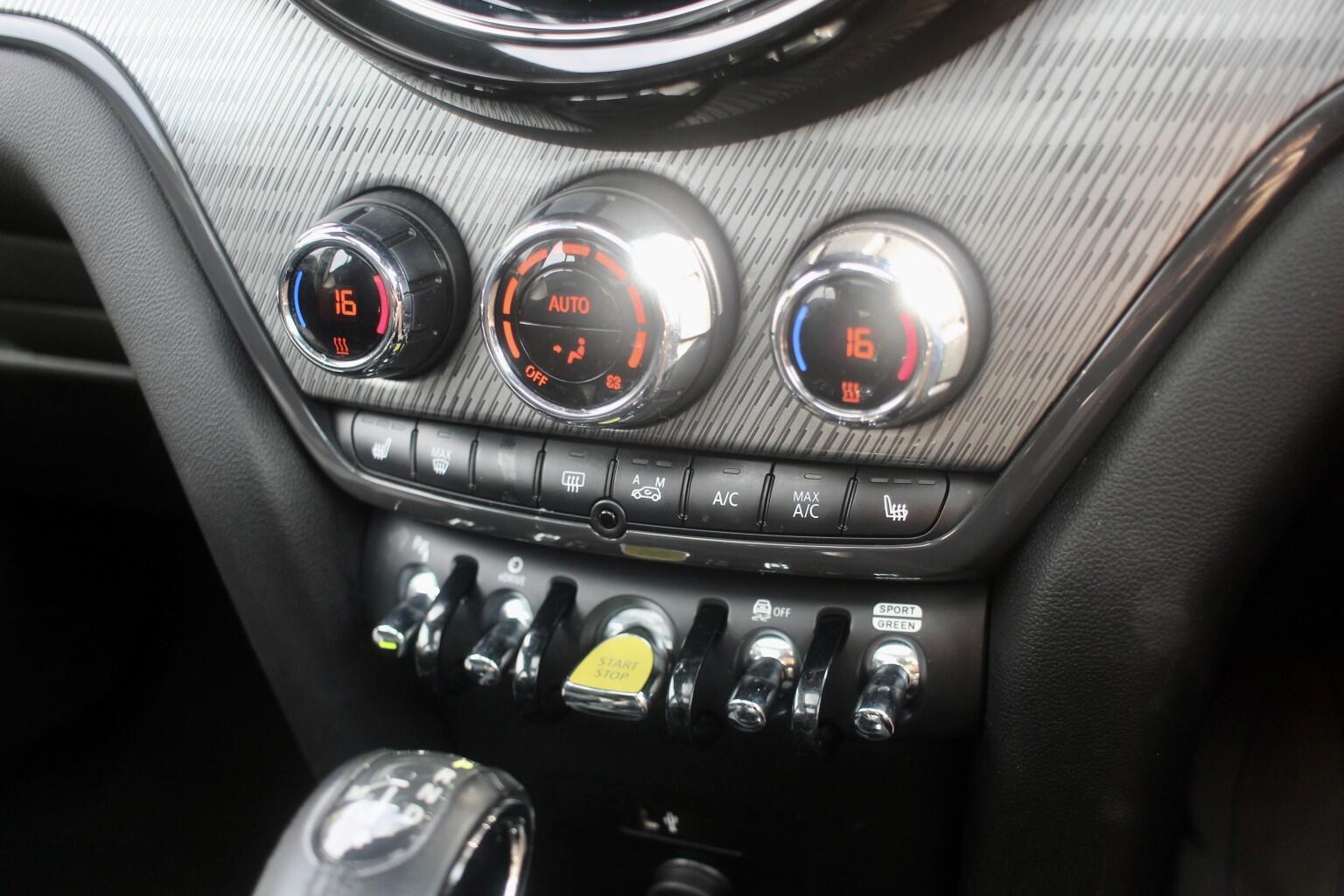 Mini Countryman view 16