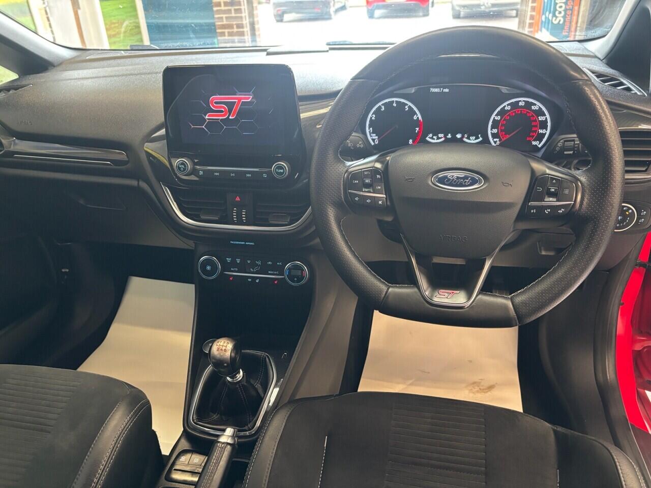 Ford Fiesta view 15