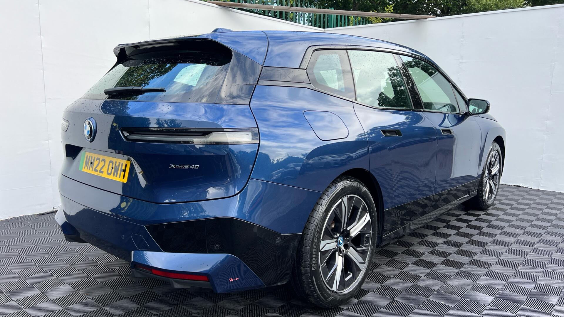 BMW Ix view 27