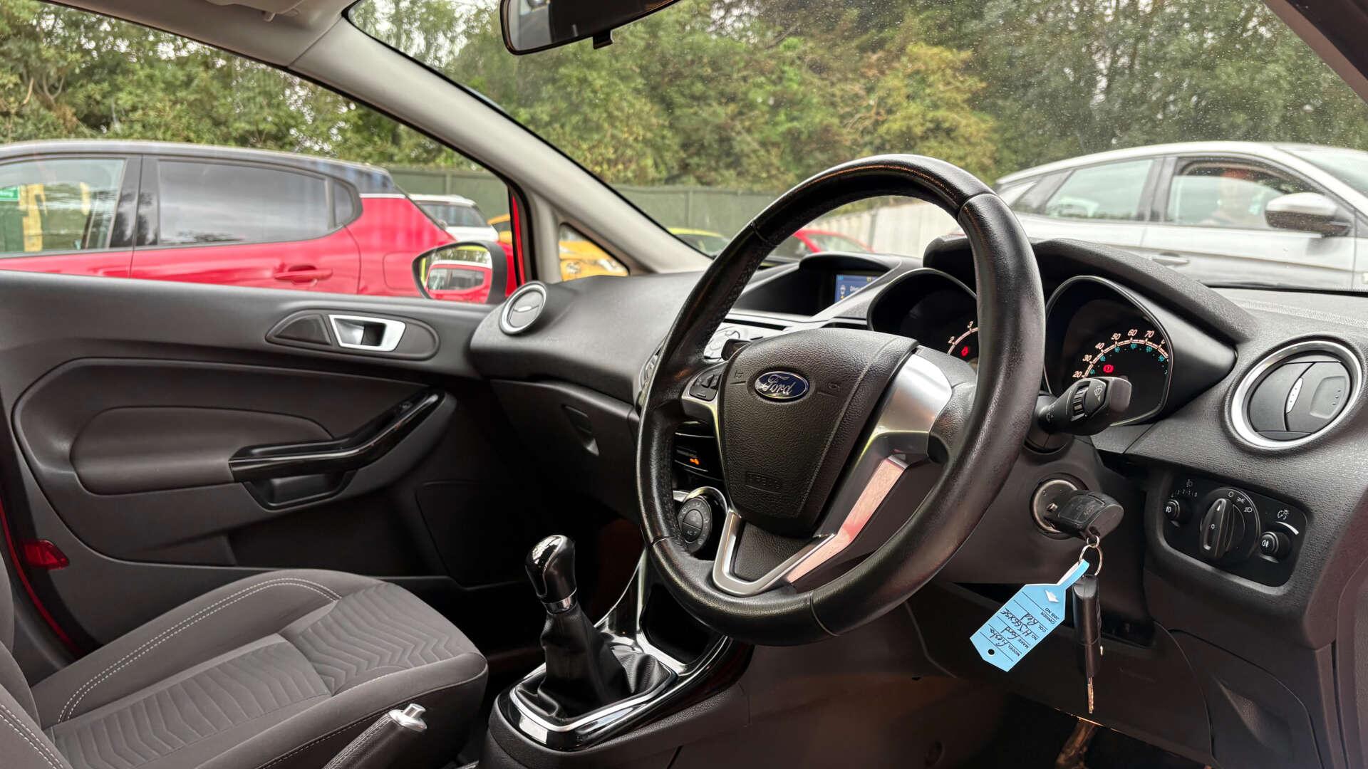 Ford Fiesta view 7