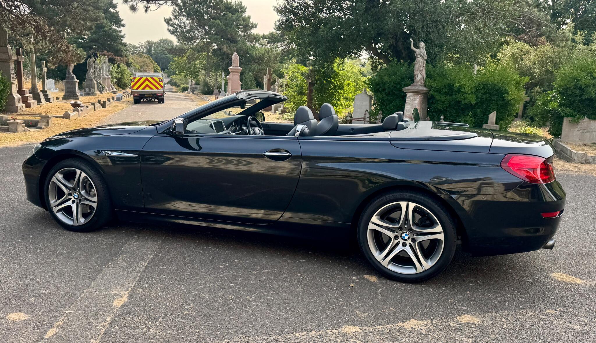 BMW 6 Series view 12