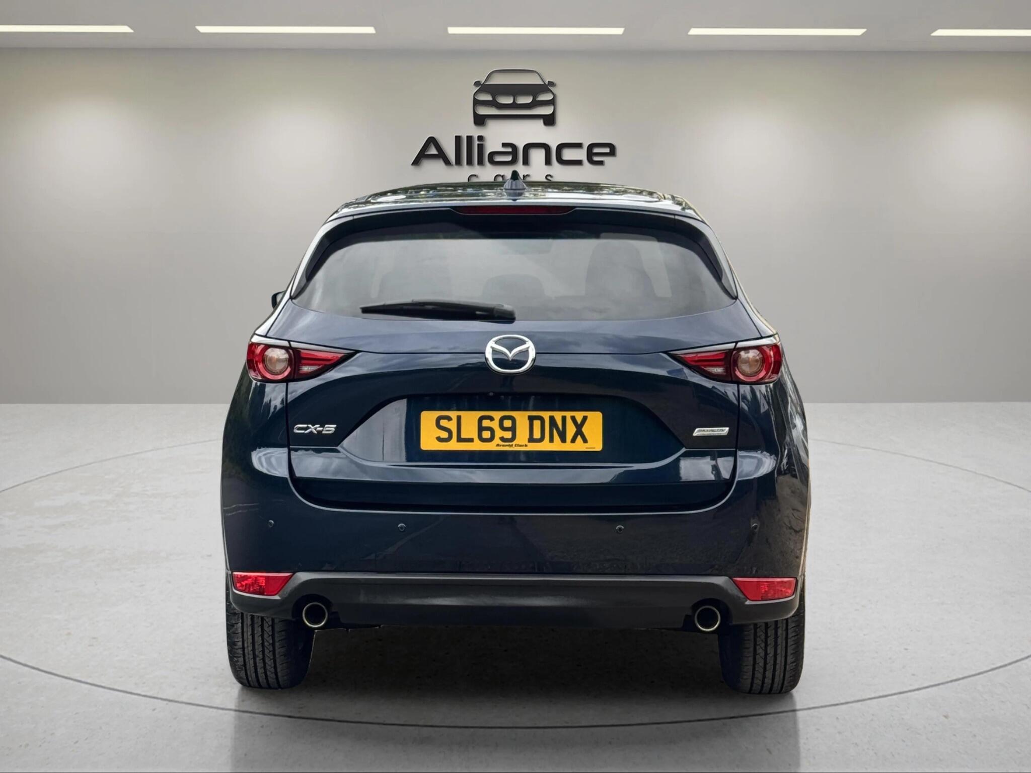 Mazda CX-5 view 11