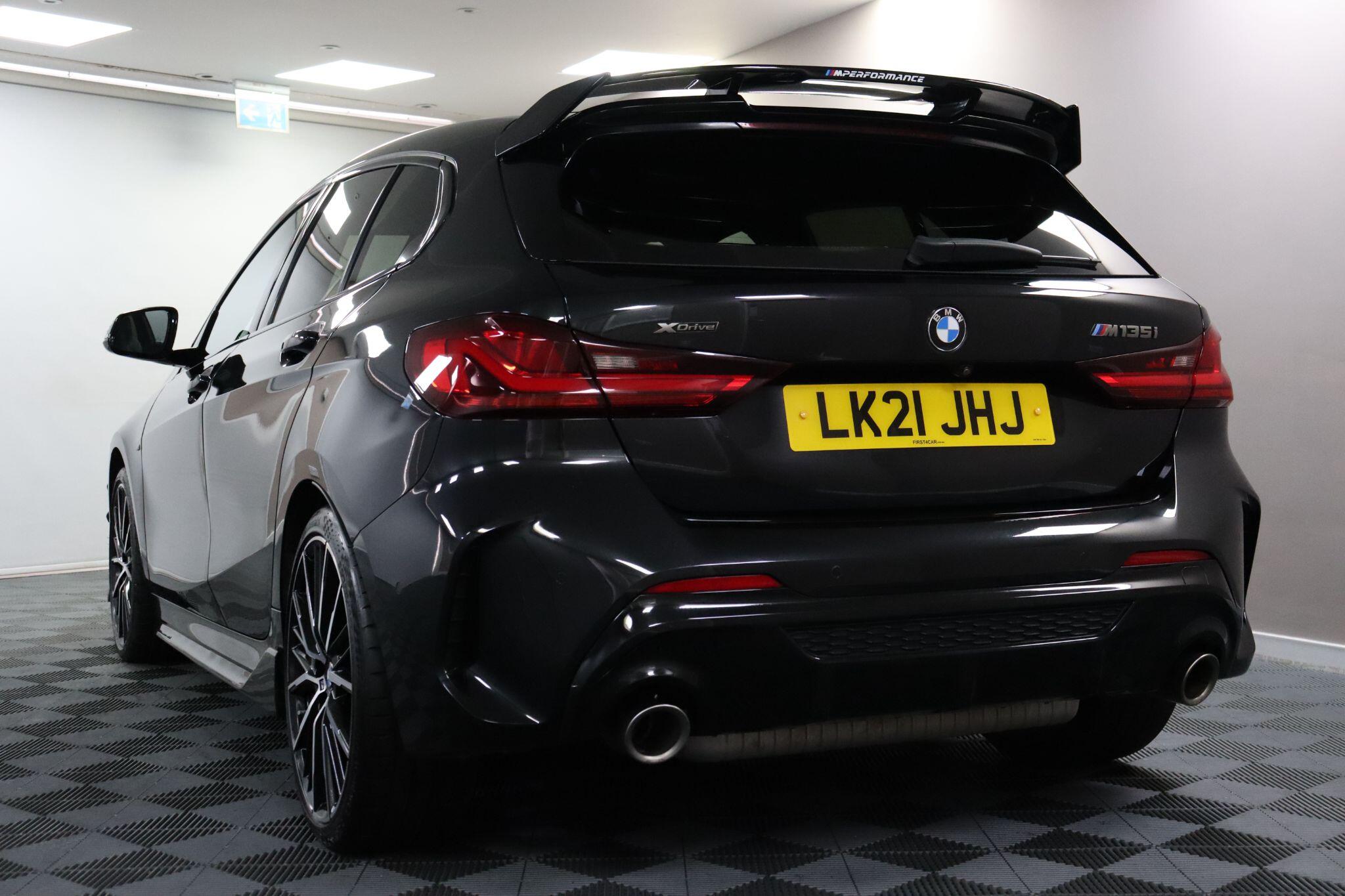 BMW 1 Series view 31