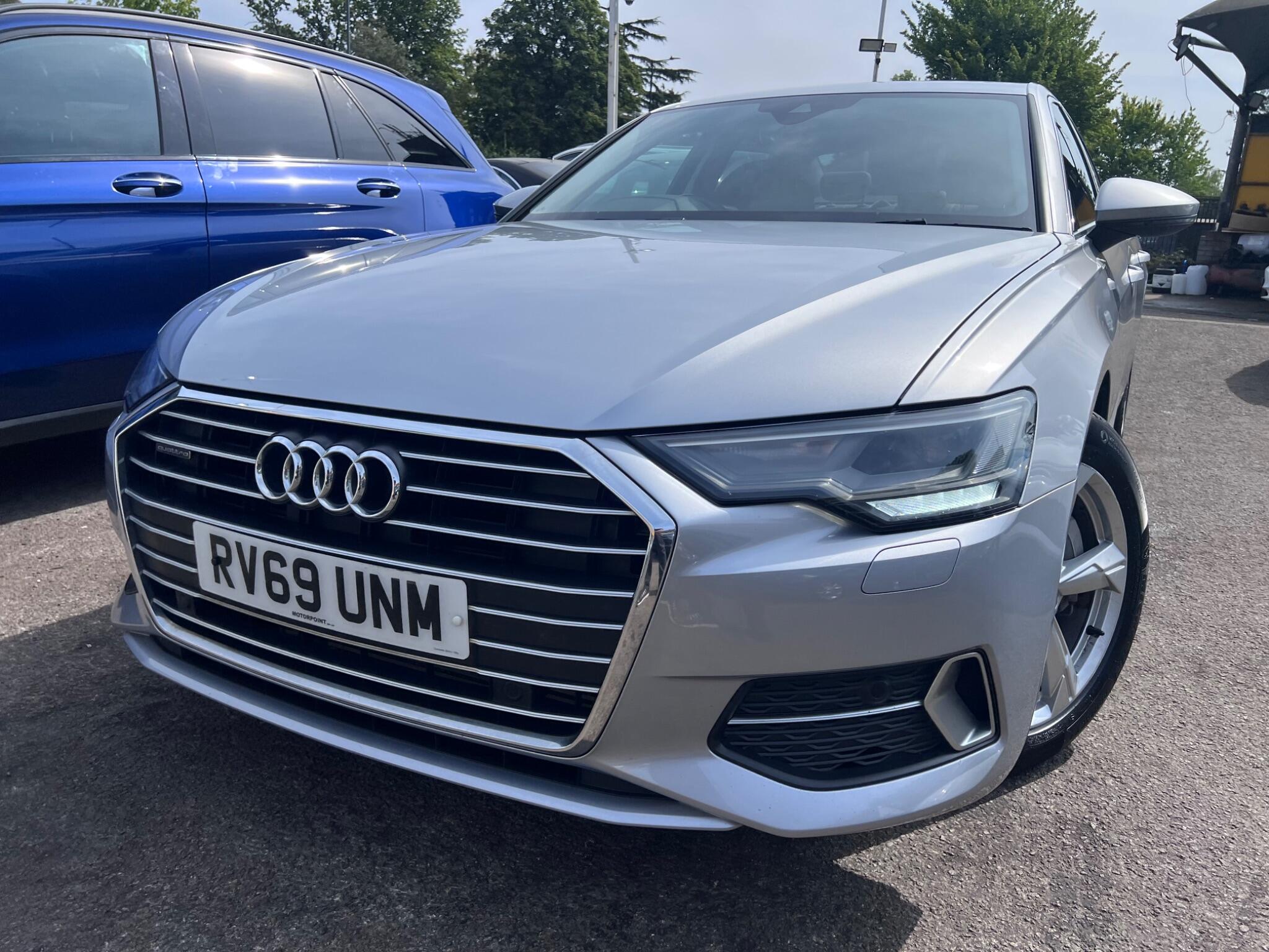 Audi A6 Saloon view 7