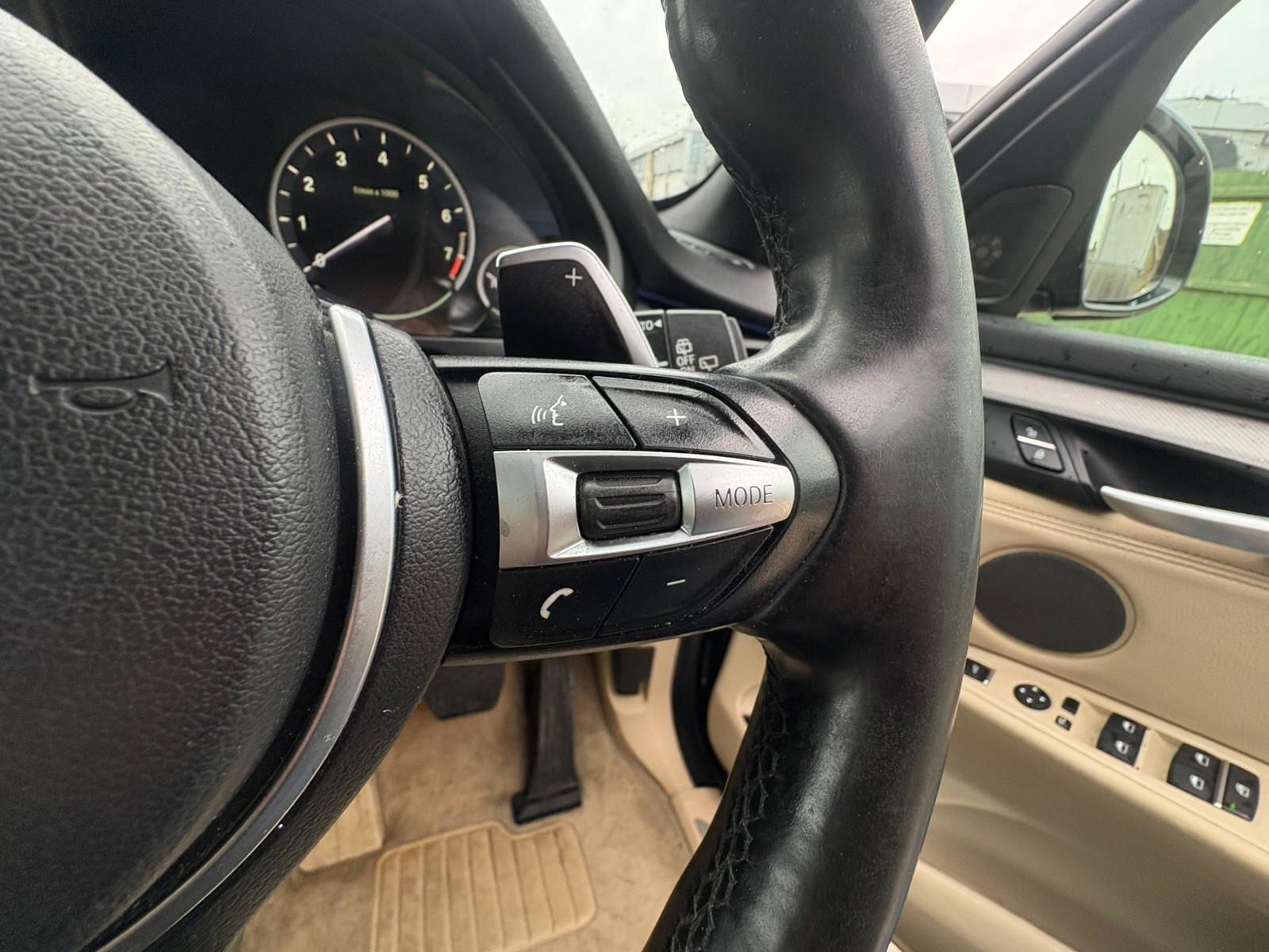 BMW X5 view 28